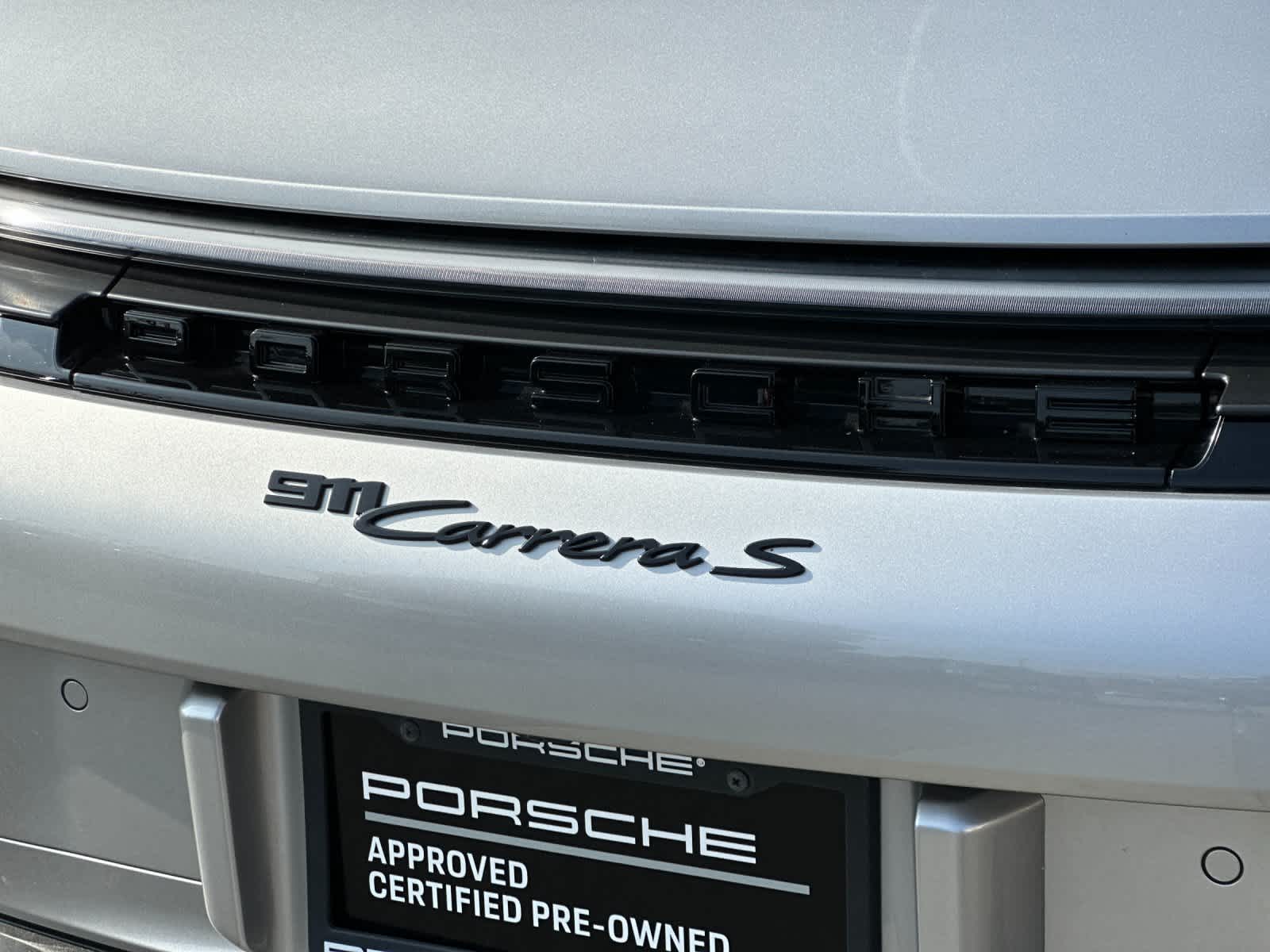 Thumbnail: 2025 Porsche 911 - 29