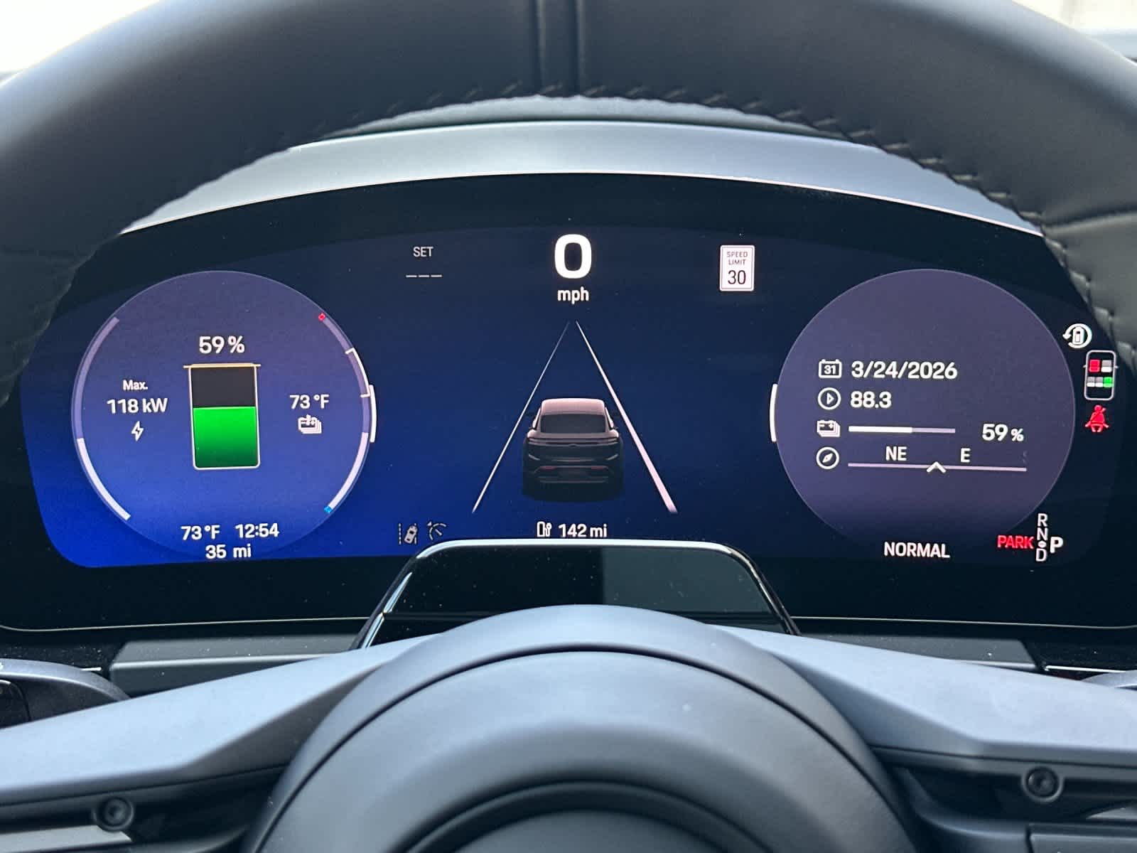 Thumbnail: 2026 Porsche Macan - 30