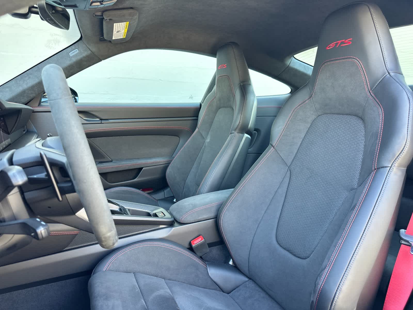 Thumbnail: 2025 Porsche 911 - 5