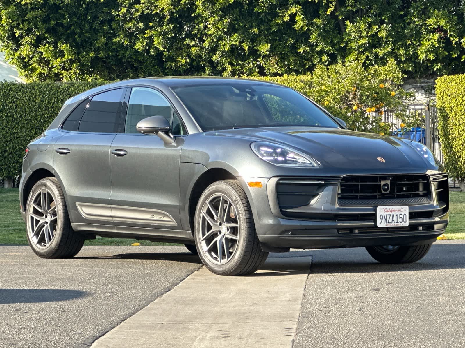 Thumbnail: 2025 Porsche Macan - 10
