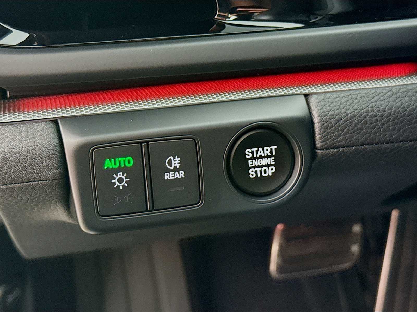 Thumbnail: 2025 Porsche Panamera - 11