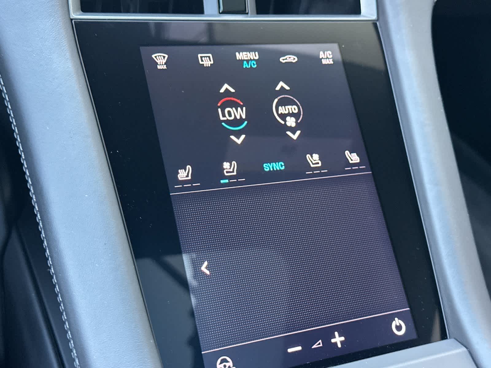 Thumbnail: 2024 Porsche Taycan - 23