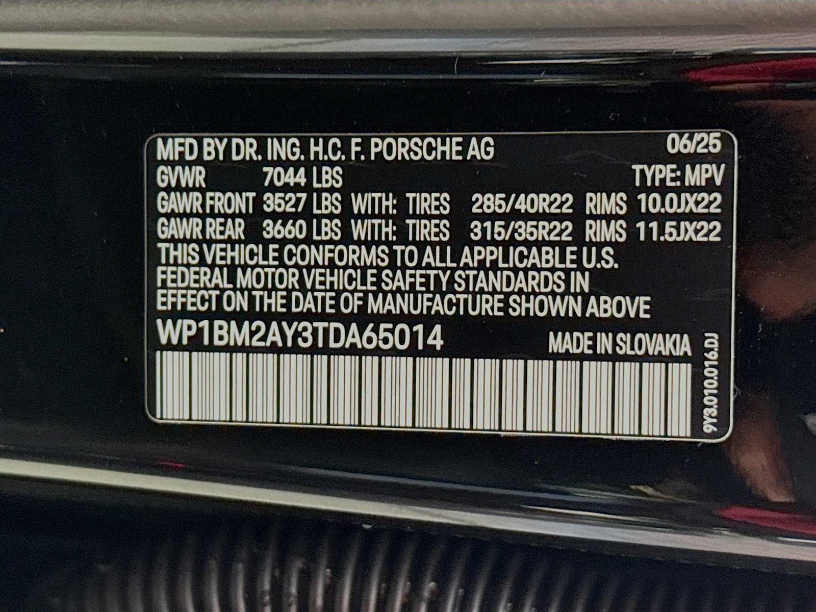 Thumbnail: 2026 Porsche Cayenne - 25