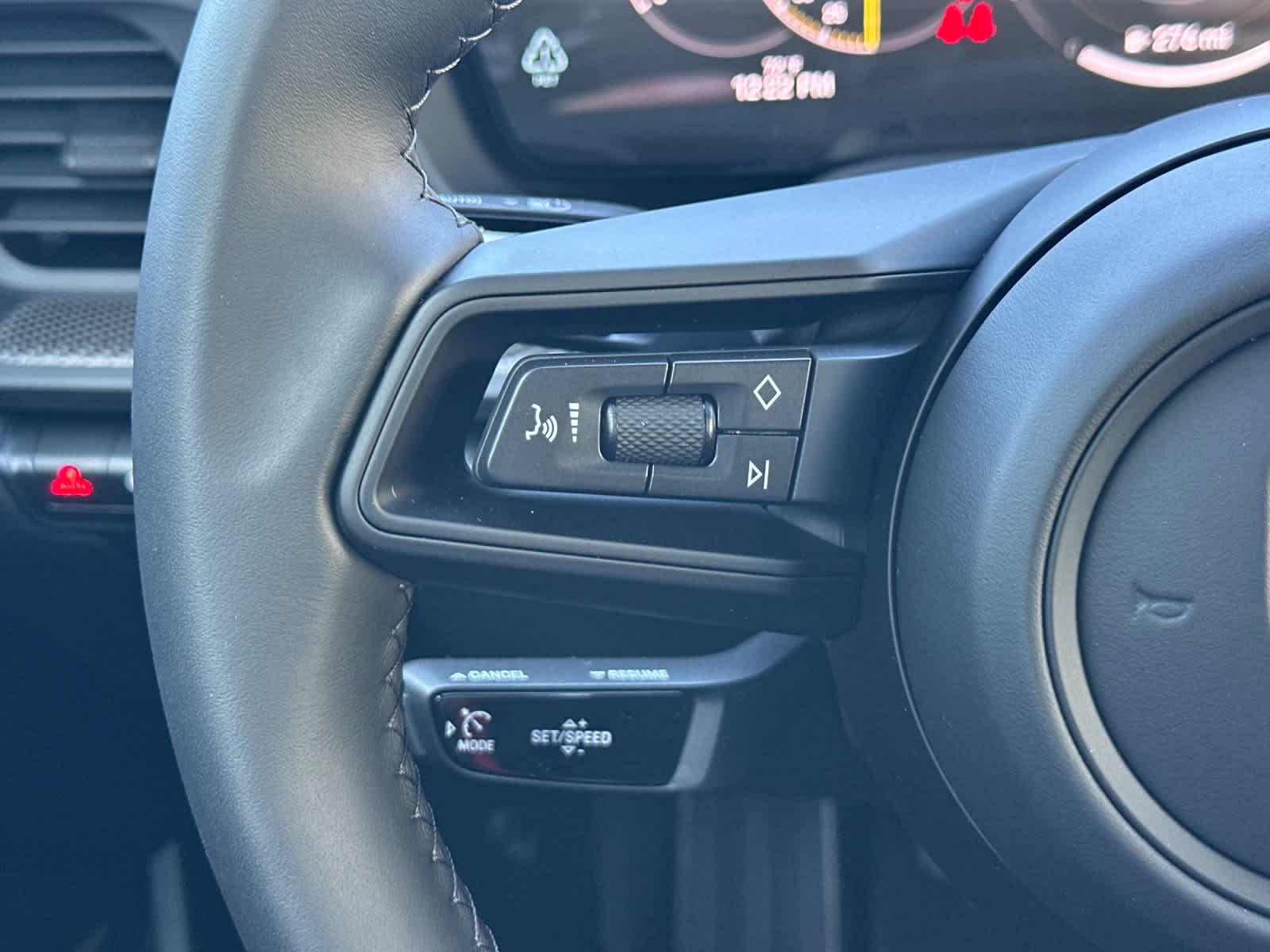 Thumbnail: 2026 Porsche 911 - 22