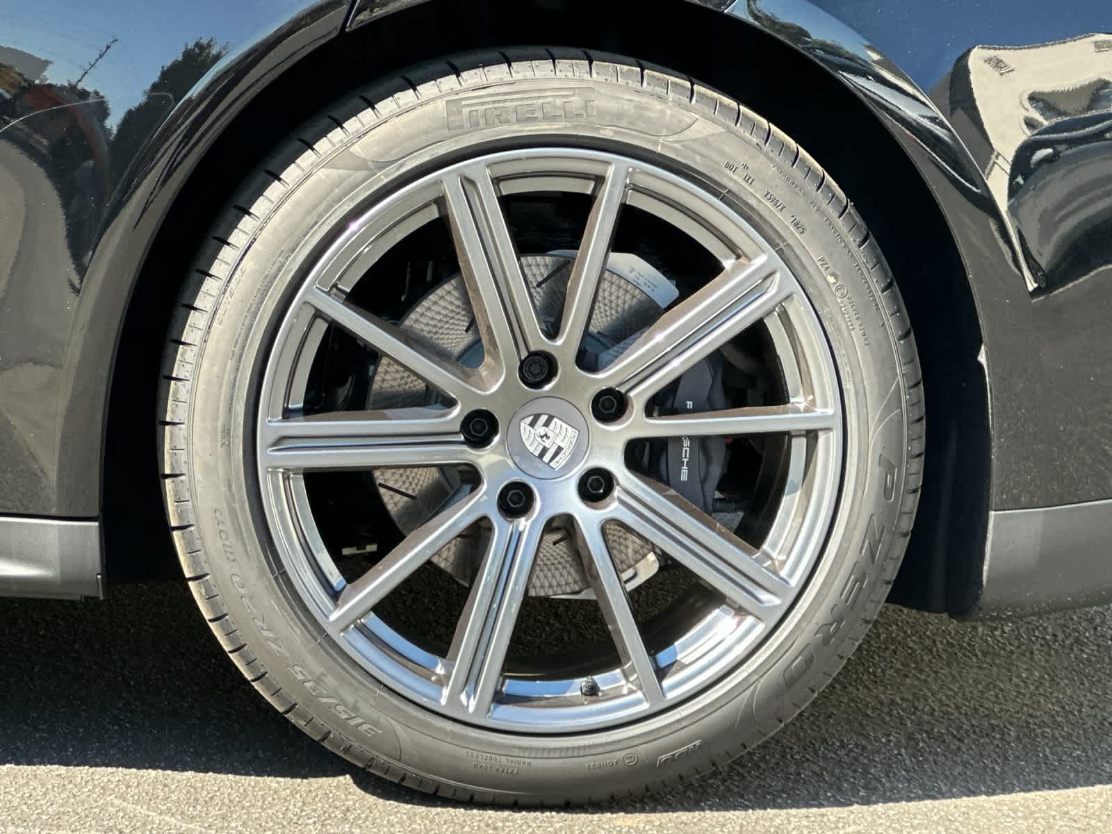 Thumbnail: 2026 Porsche Panamera - 32