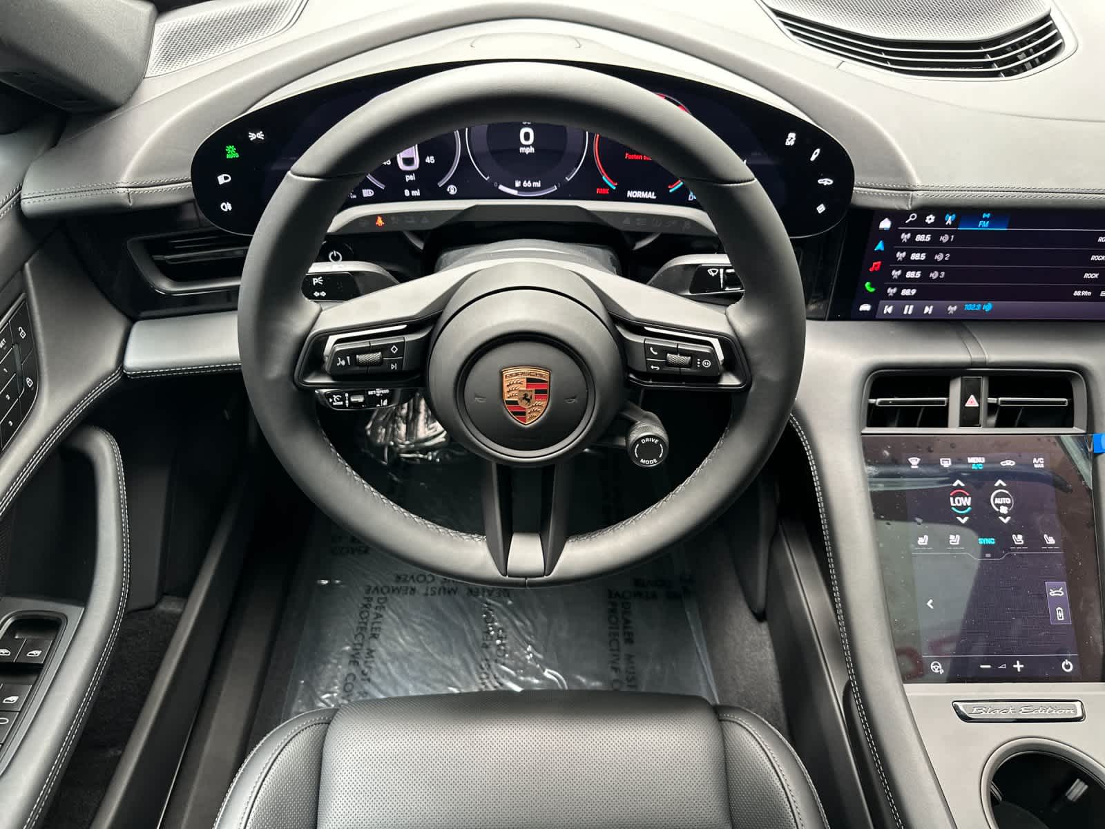 Thumbnail: 2026 Porsche Taycan - 15