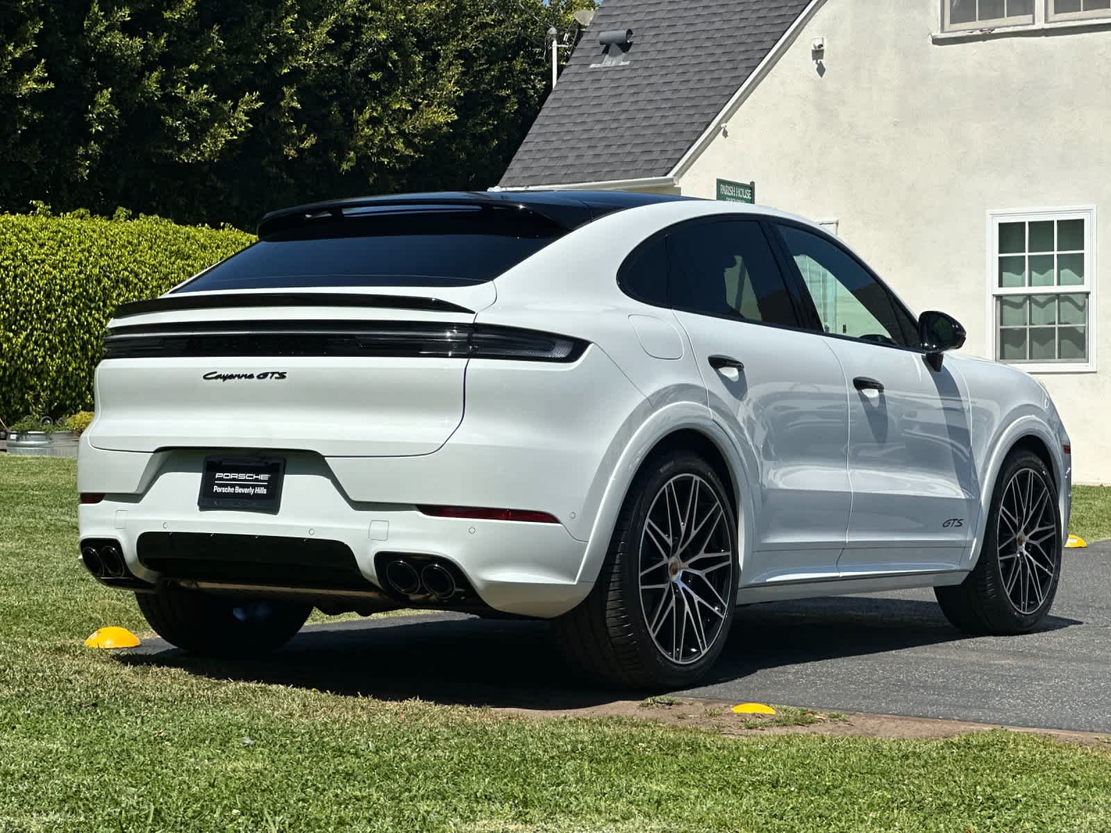 Thumbnail: 2026 Porsche Cayenne - 8