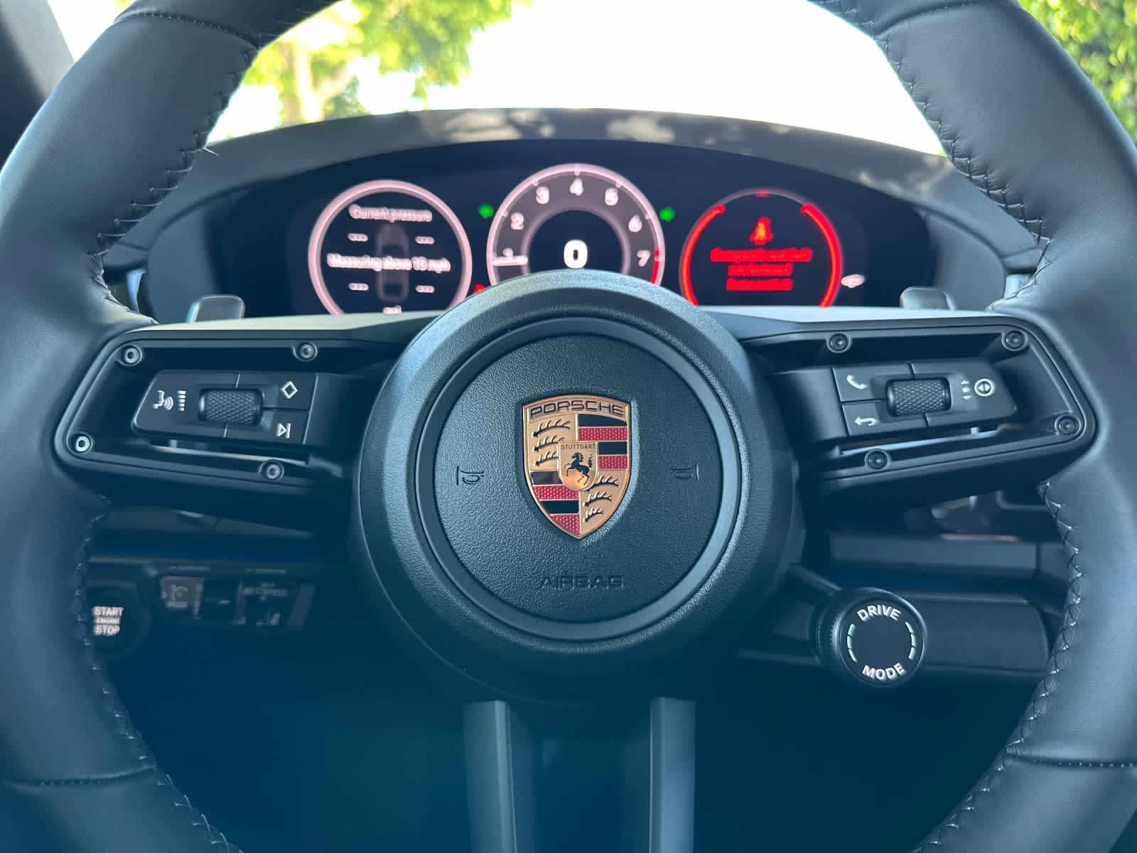 Thumbnail: 2026 Porsche Panamera - 27
