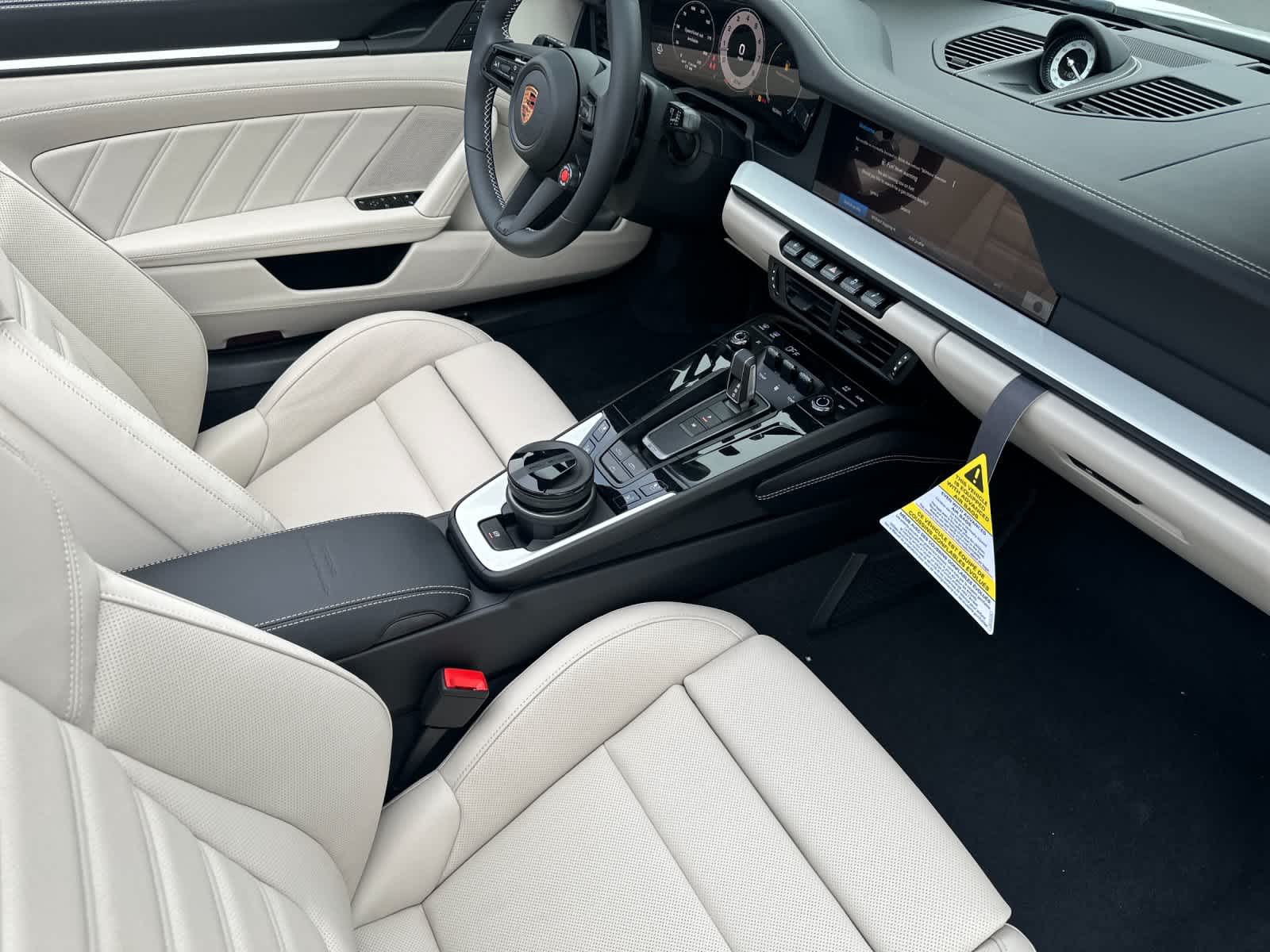 Thumbnail: 2026 Porsche 911 - 15