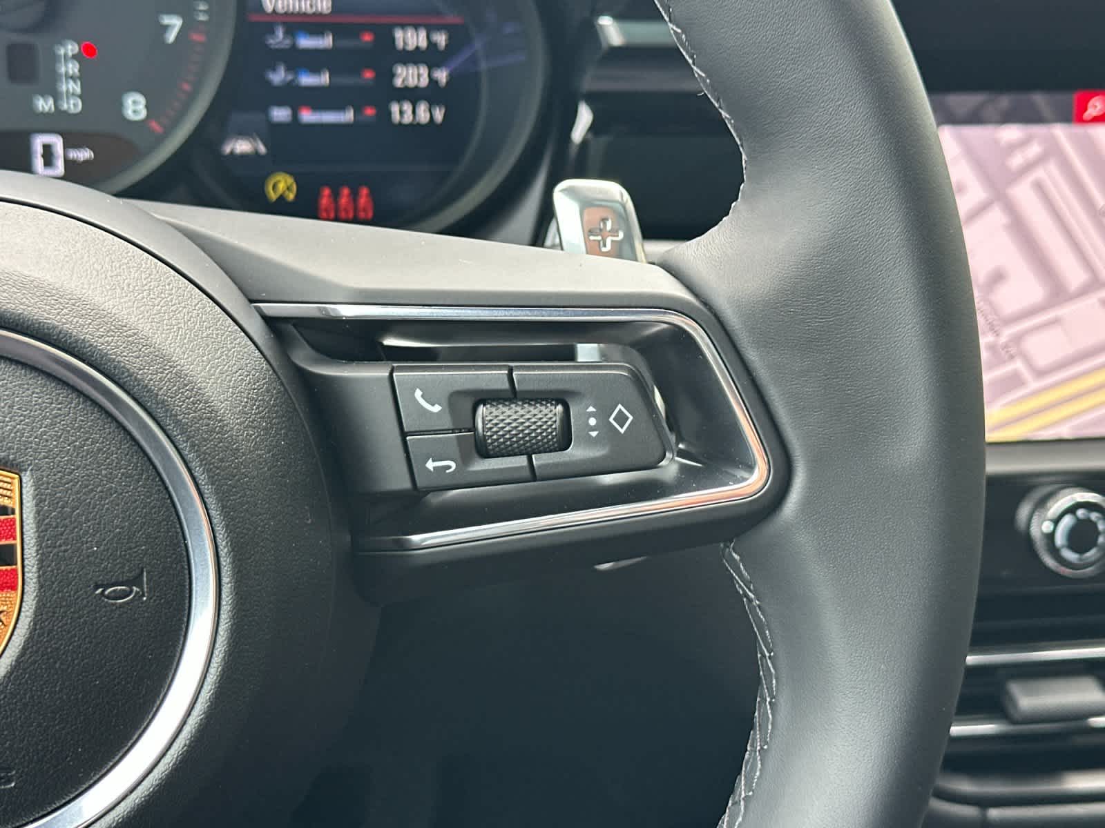 Thumbnail: 2026 Porsche Macan - 28