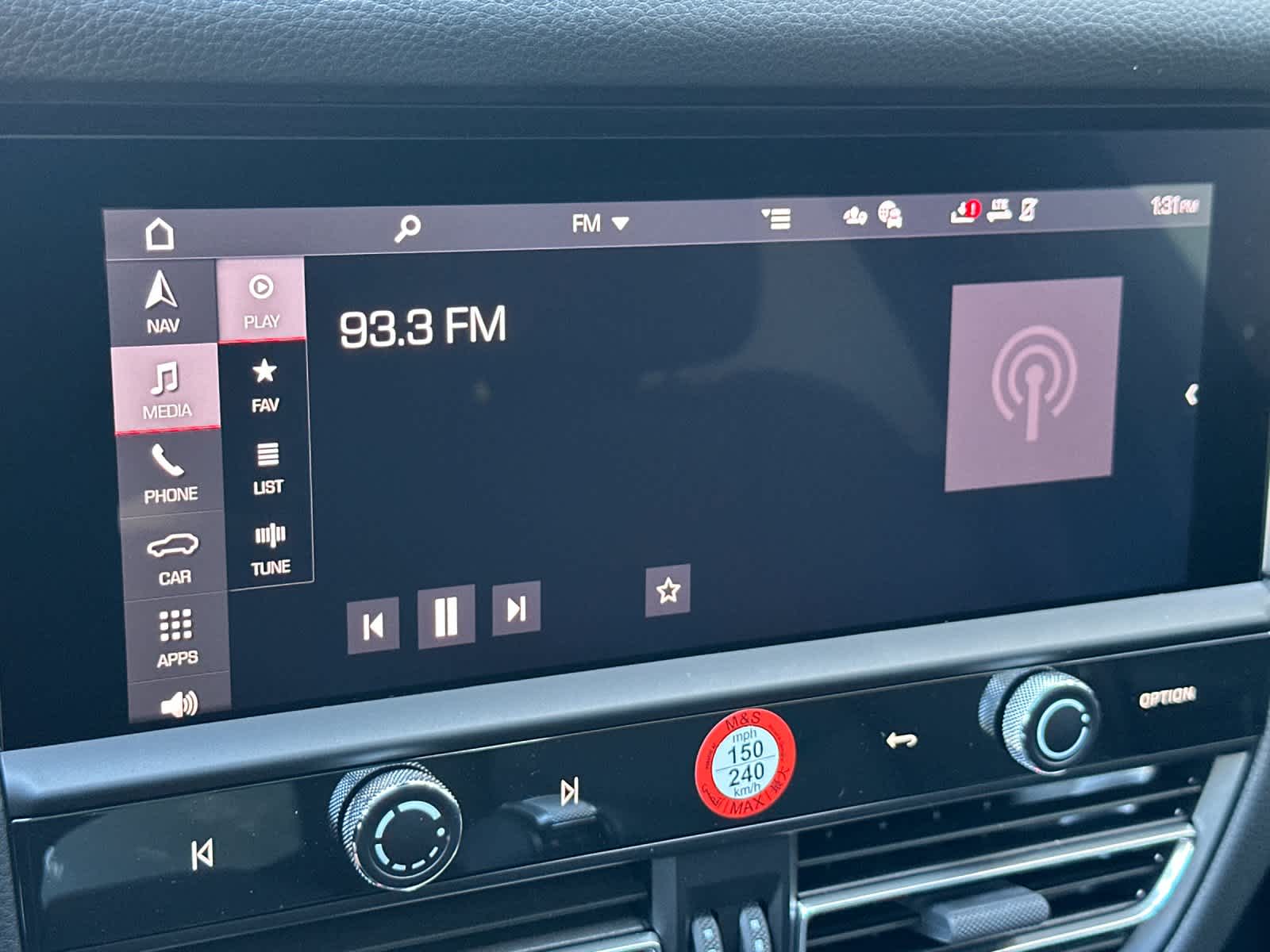 Thumbnail: 2026 Porsche Macan - 20