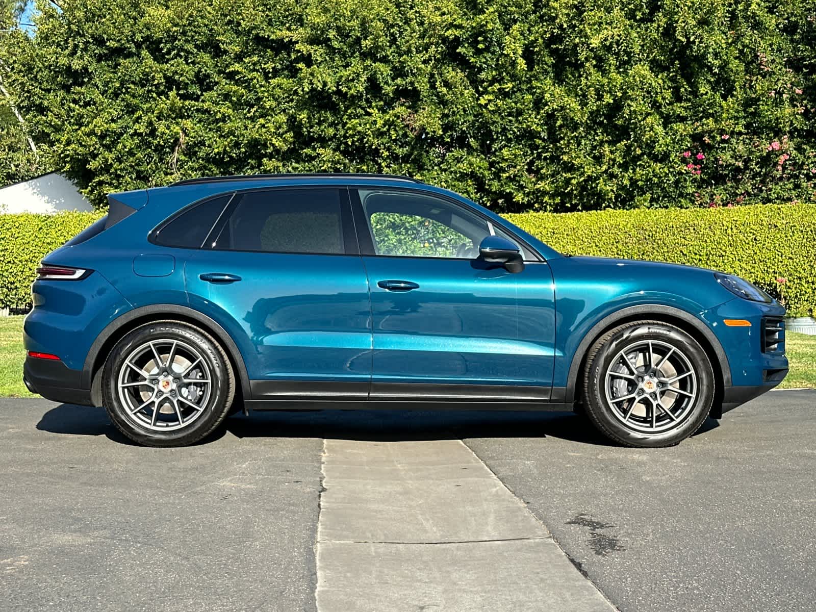 Thumbnail: 2025 Porsche Cayenne - 9