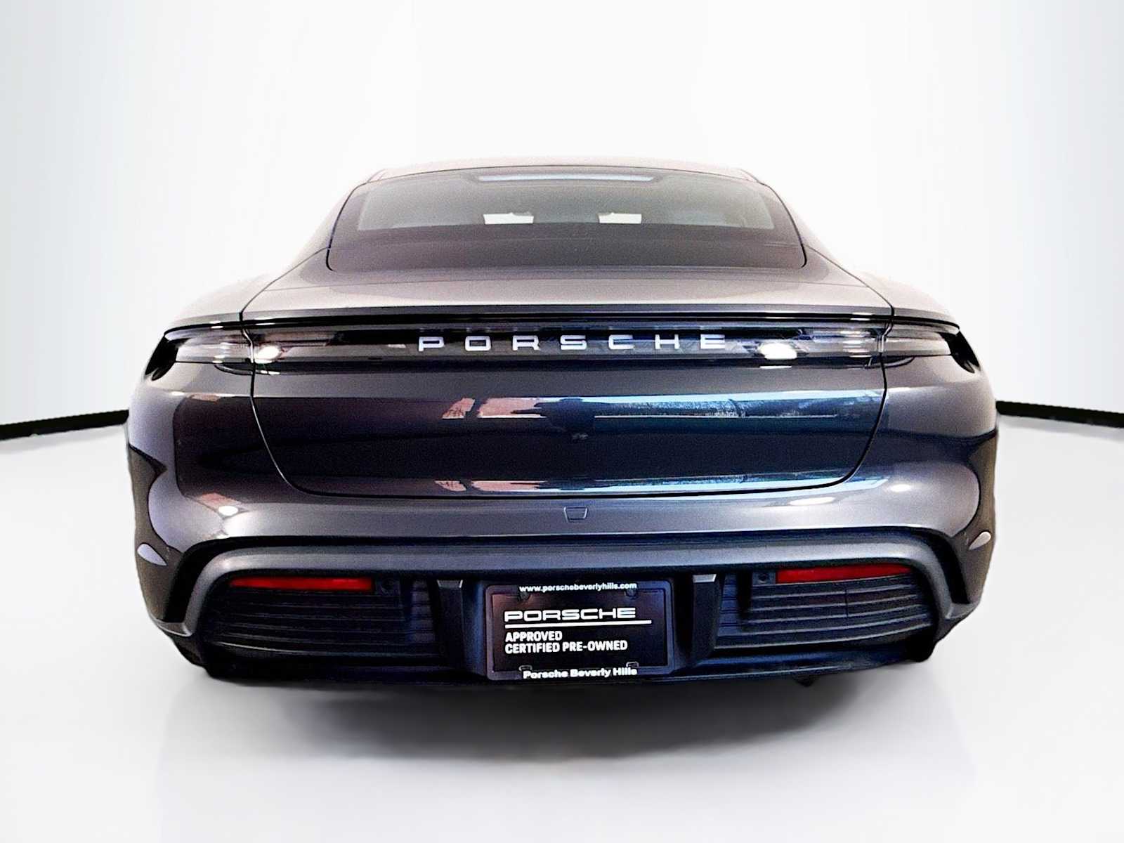 Thumbnail: 2023 Porsche Taycan - 10