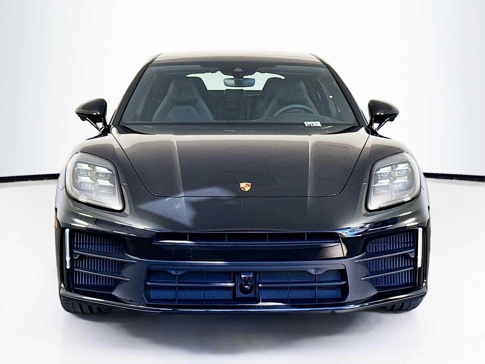 Thumbnail: 2026 Porsche Panamera - 6