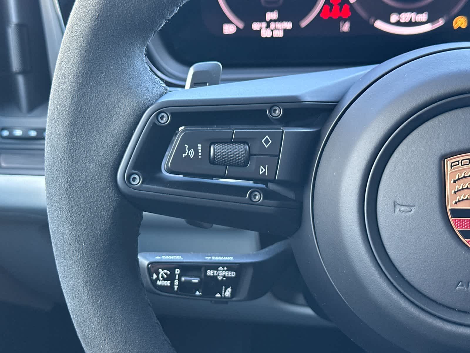 Thumbnail: 2026 Porsche Cayenne - 28