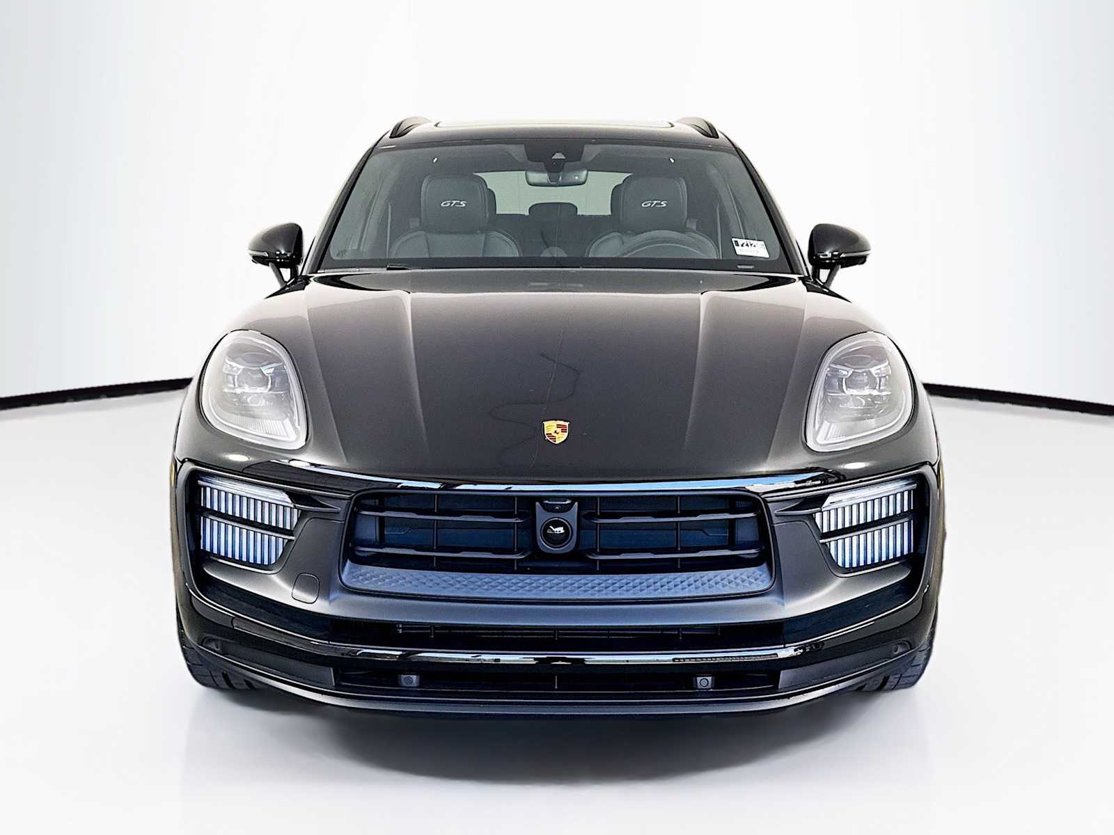 Thumbnail: 2025 Porsche Macan - 6