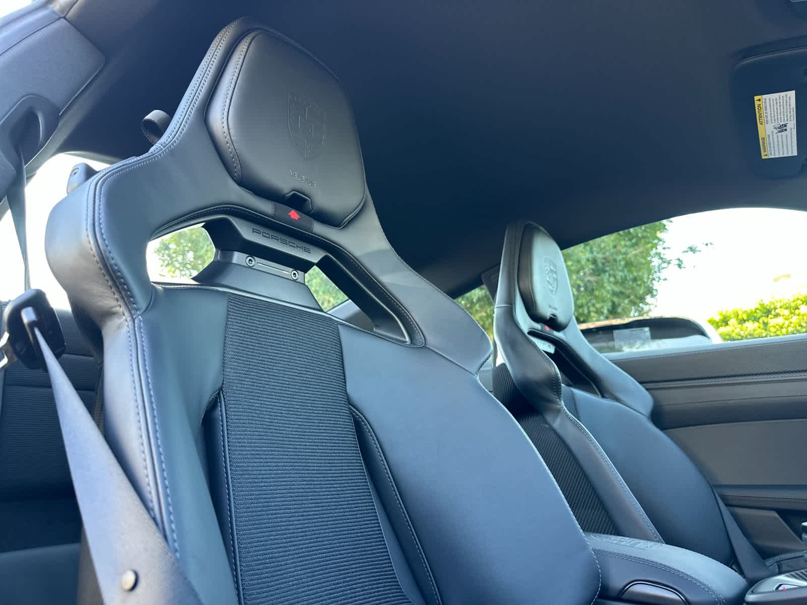 Thumbnail: 2026 Porsche 911 - 31