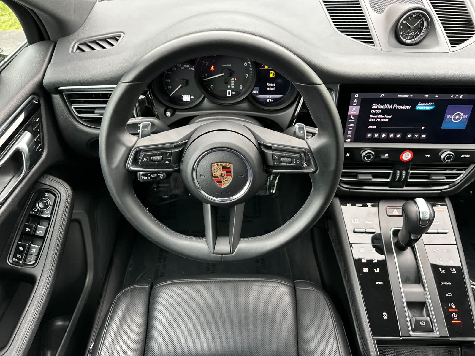 Thumbnail: 2025 Porsche Macan - 15