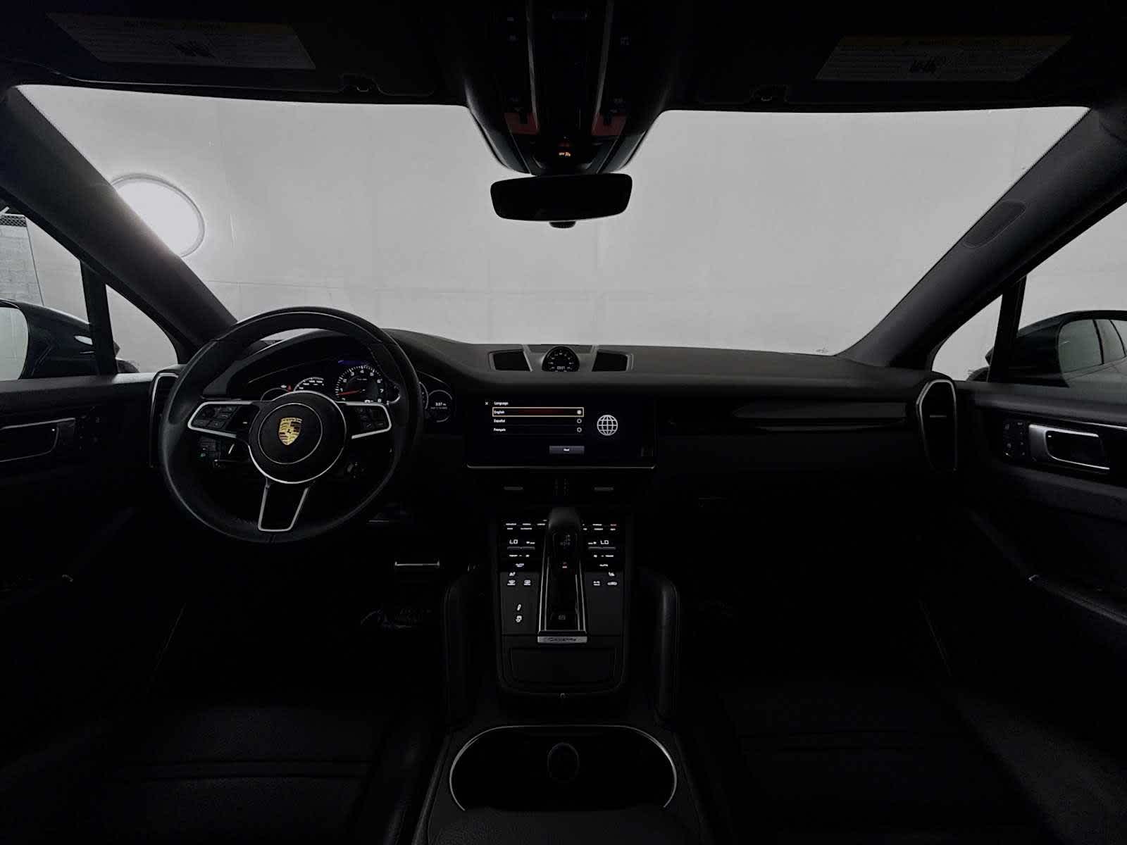 Thumbnail: 2022 Porsche Cayenne - 27