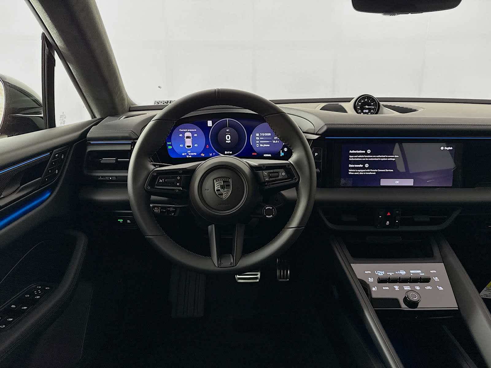 Thumbnail: 2025 Porsche Macan - 18