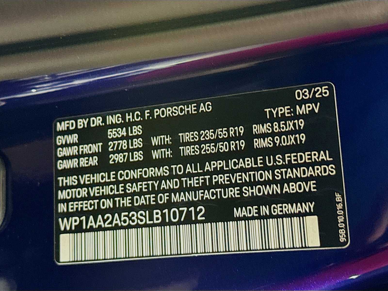 Thumbnail: 2025 Porsche Macan - 25