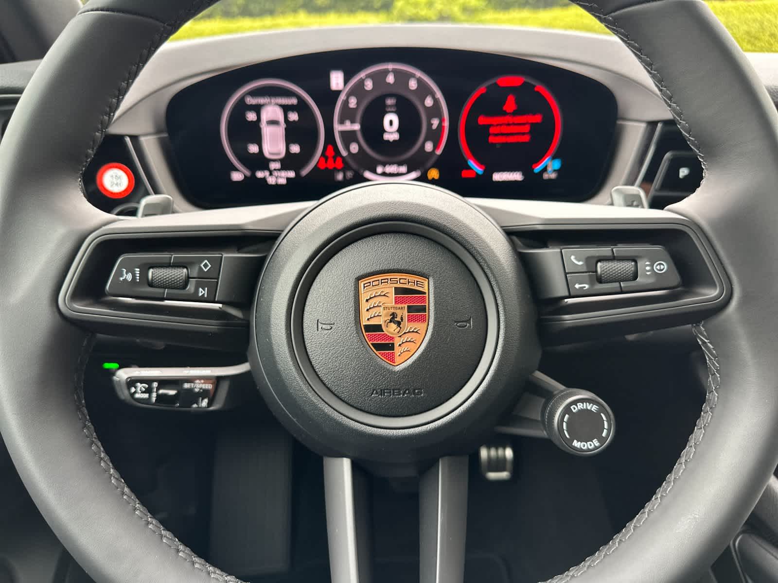Thumbnail: 2026 Porsche Cayenne - 27