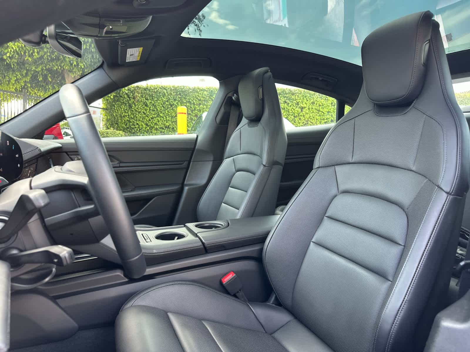 Thumbnail: 2024 Porsche Taycan - 5