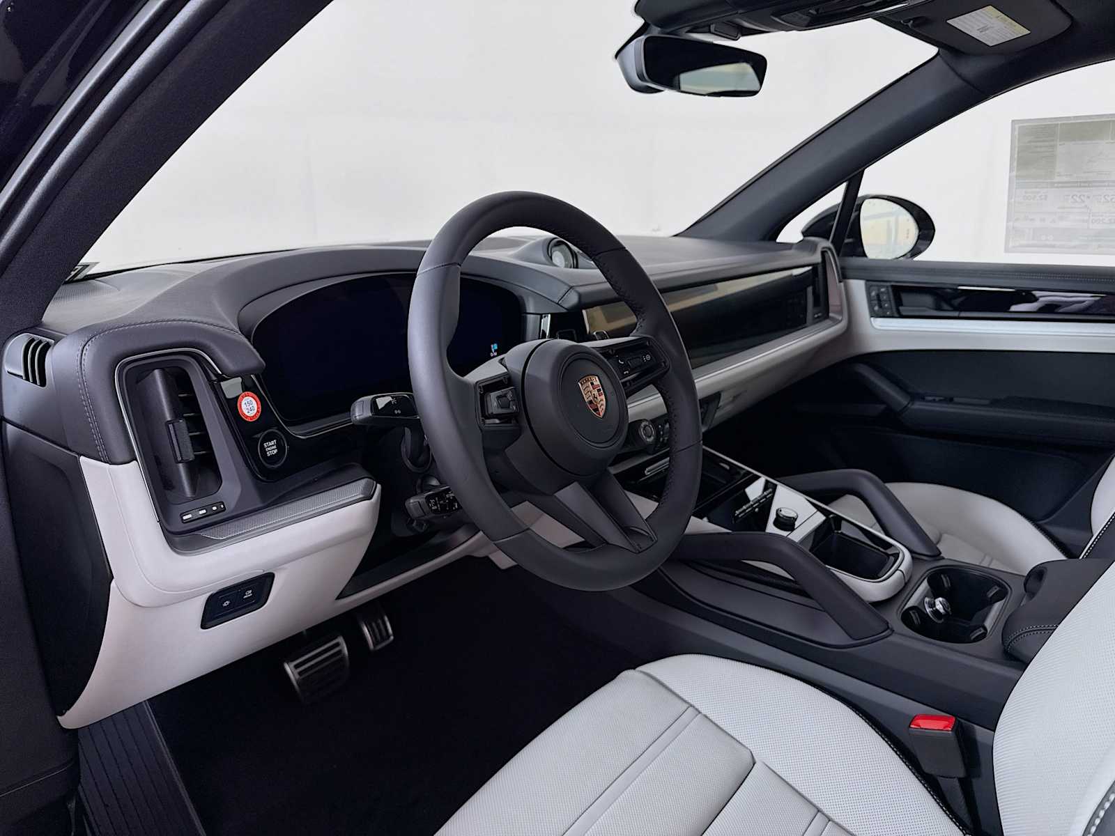 Thumbnail: 2026 Porsche Cayenne - 4