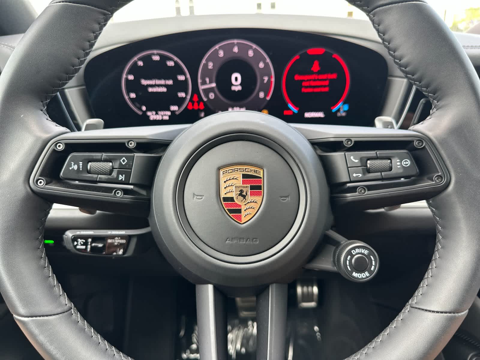Thumbnail: 2025 Porsche Cayenne - 27