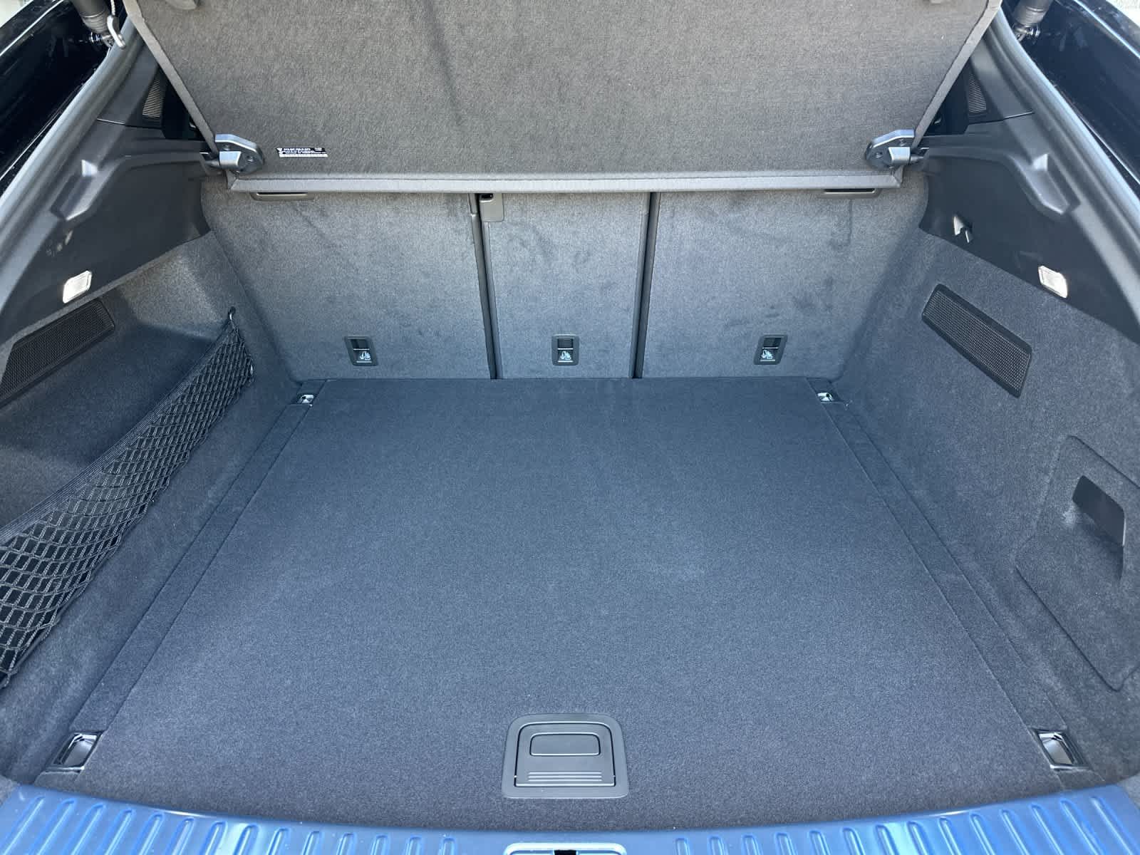 Thumbnail: 2026 Porsche Cayenne - 16