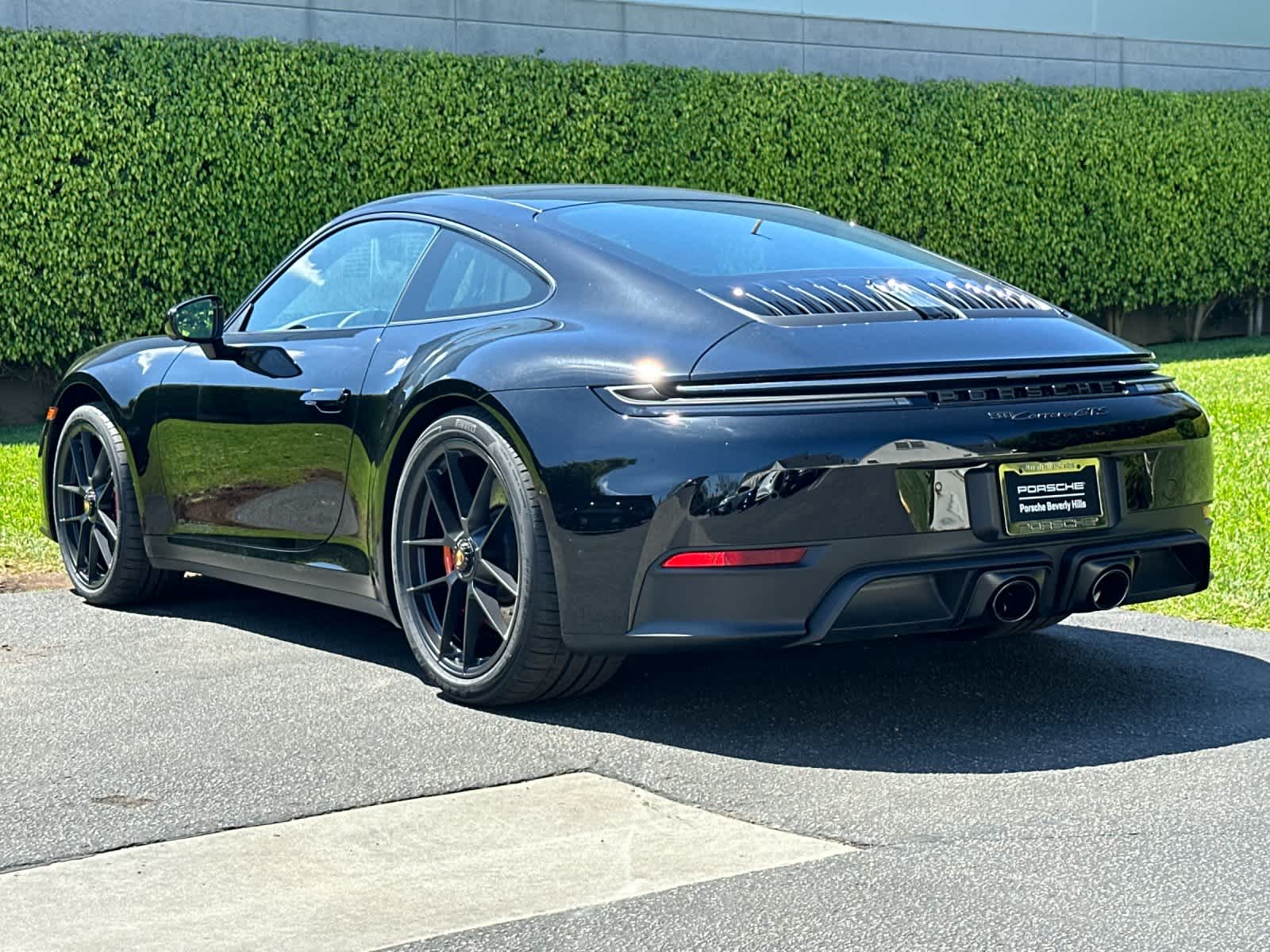 Thumbnail: 2026 Porsche 911 - 3
