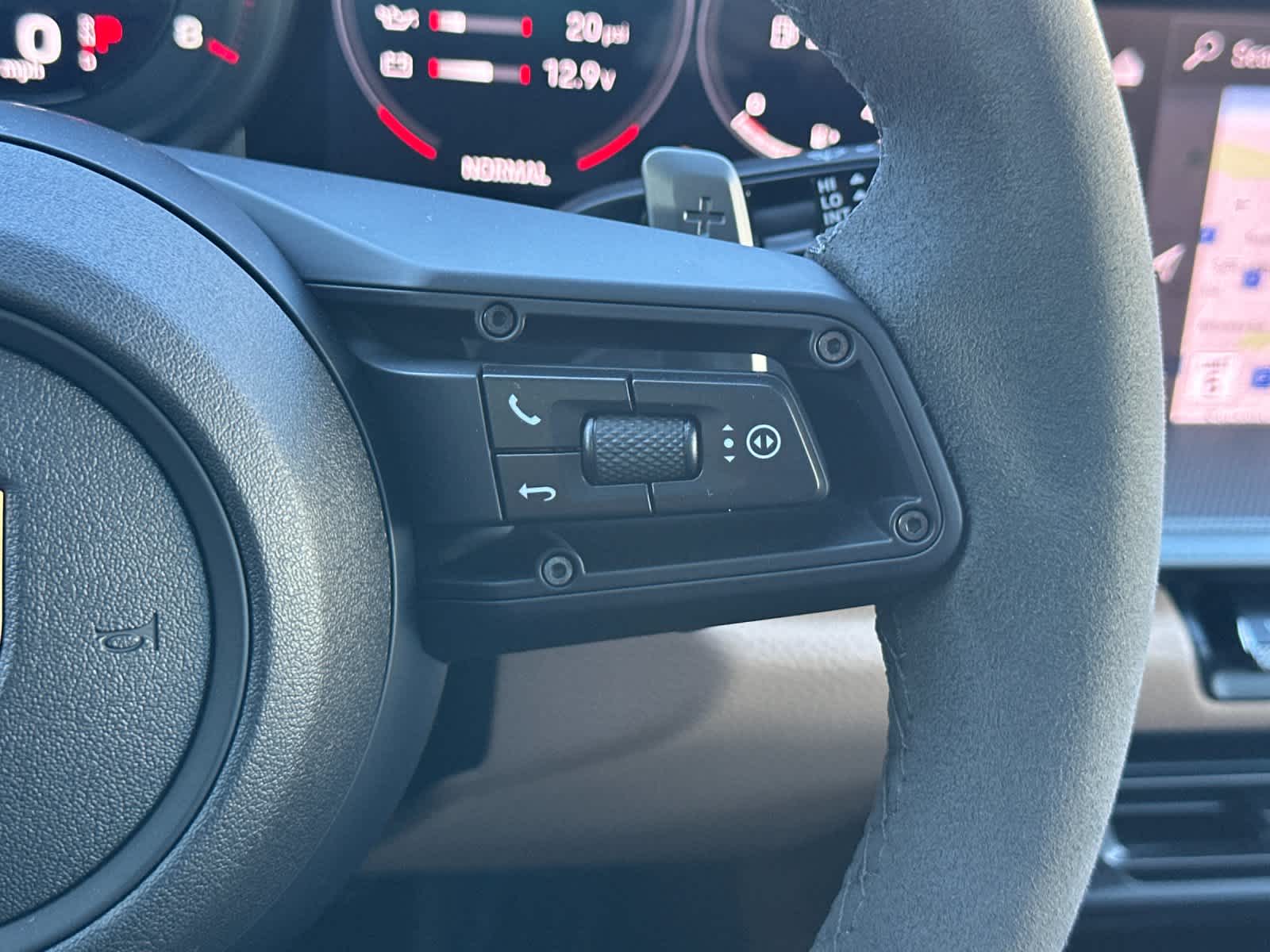 Thumbnail: 2024 Porsche 911 - 24