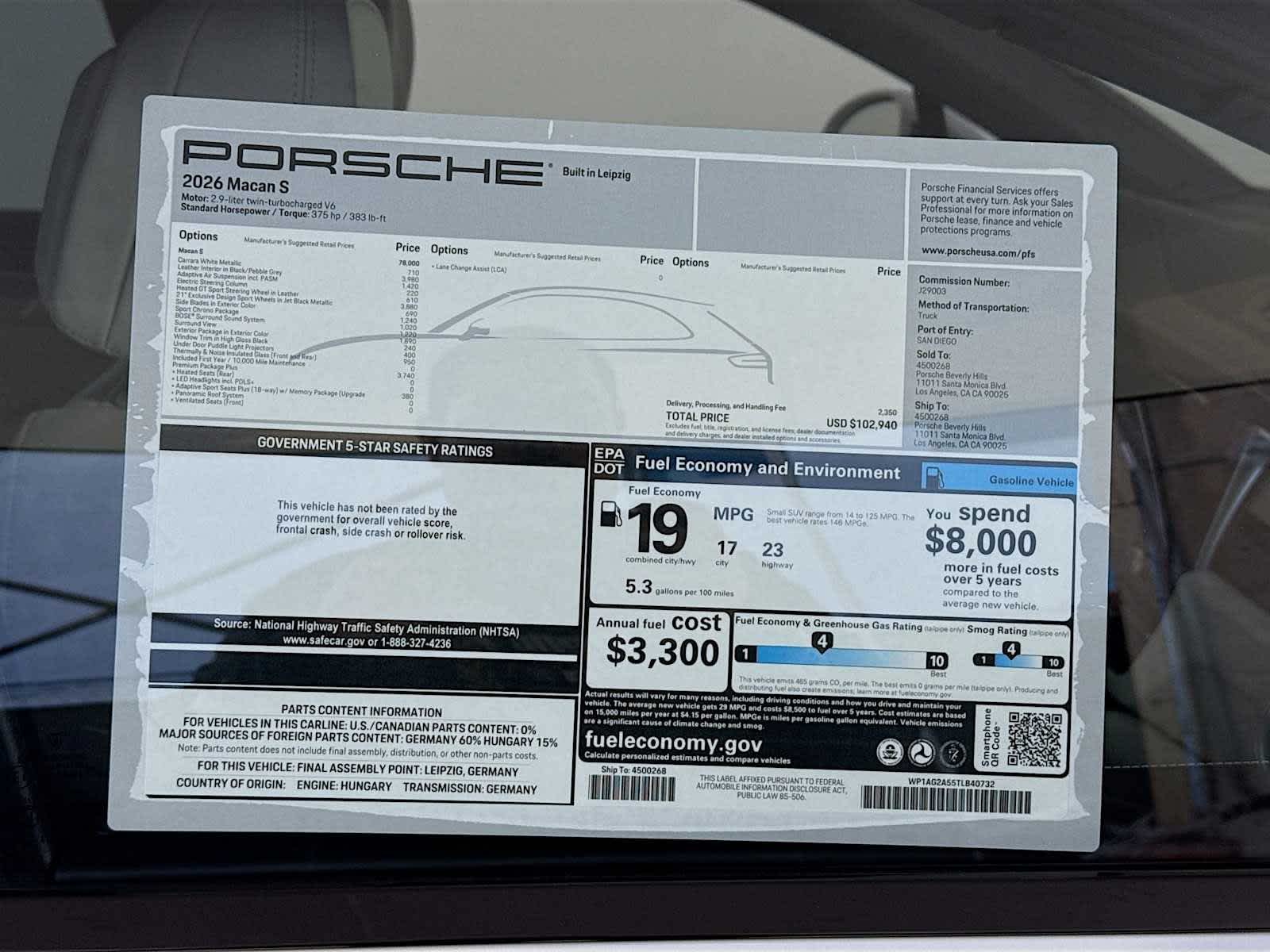 Thumbnail: 2026 Porsche Macan - 26