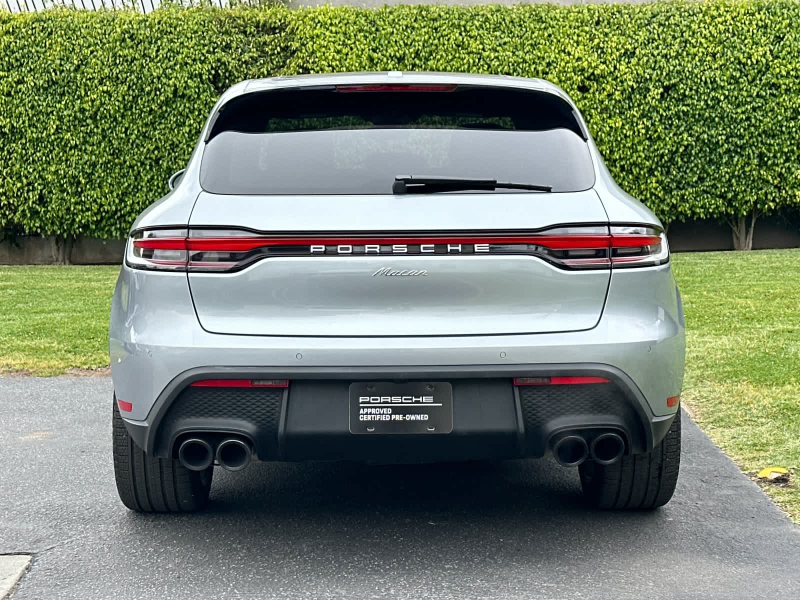 Thumbnail: 2025 Porsche Macan - 7