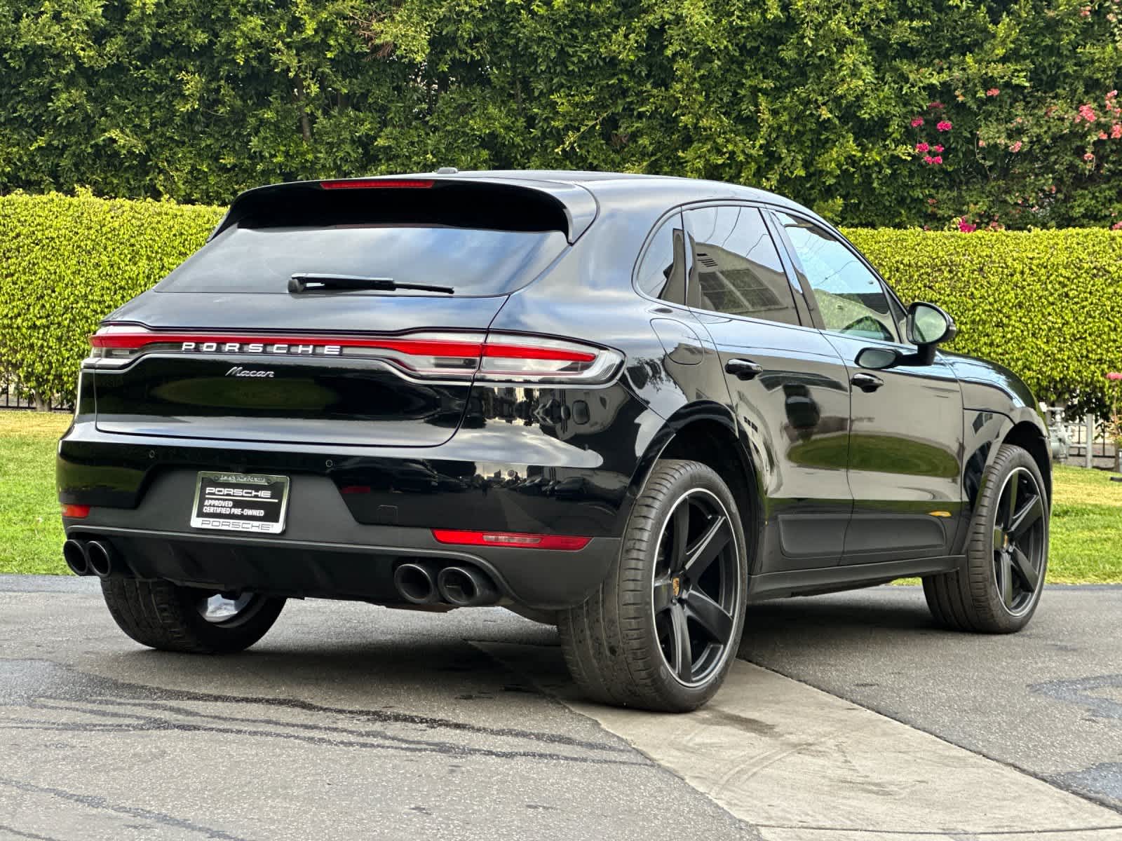 Thumbnail: 2019 Porsche Macan - 8