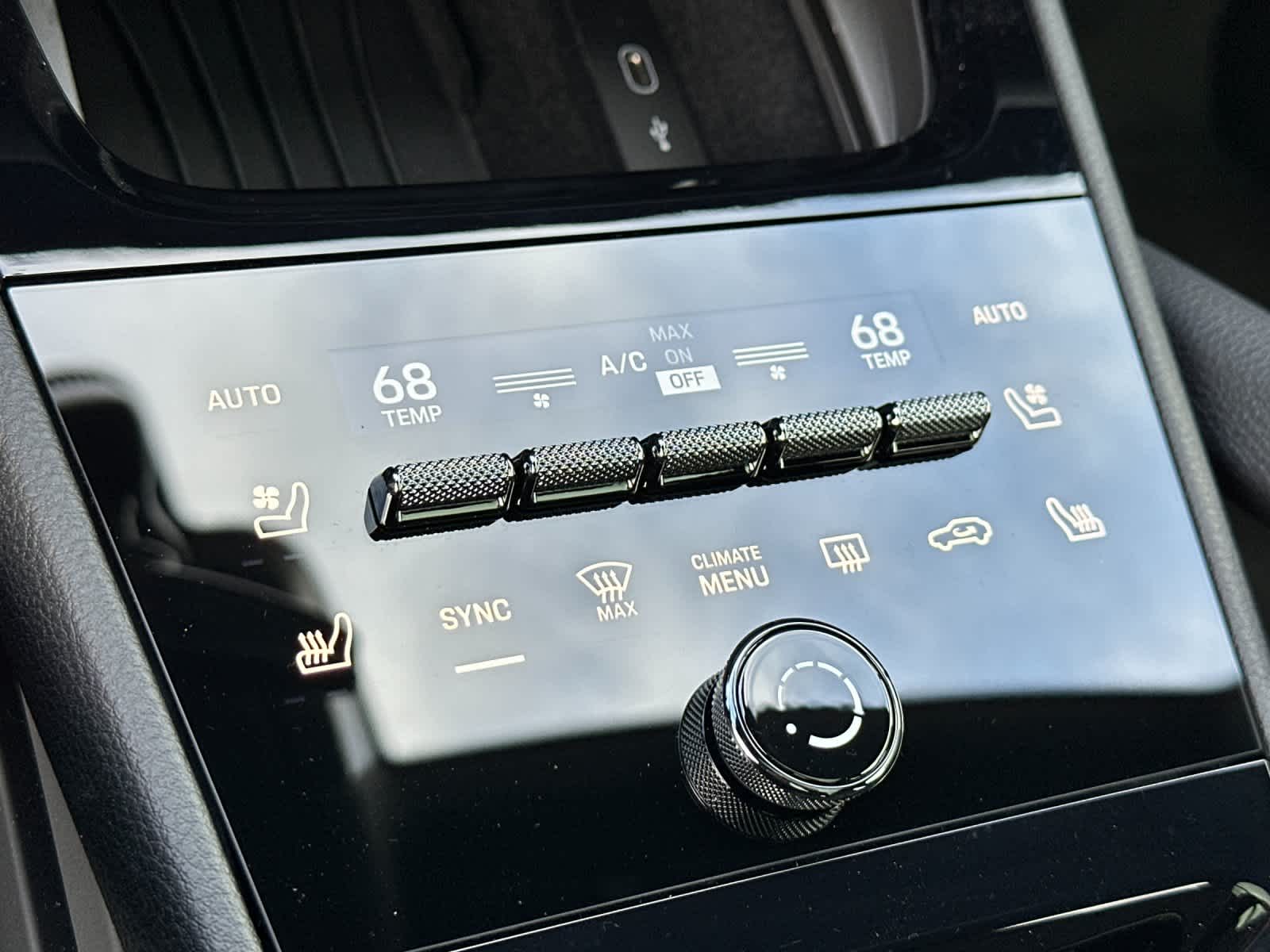 Thumbnail: 2026 Porsche Cayenne - 24