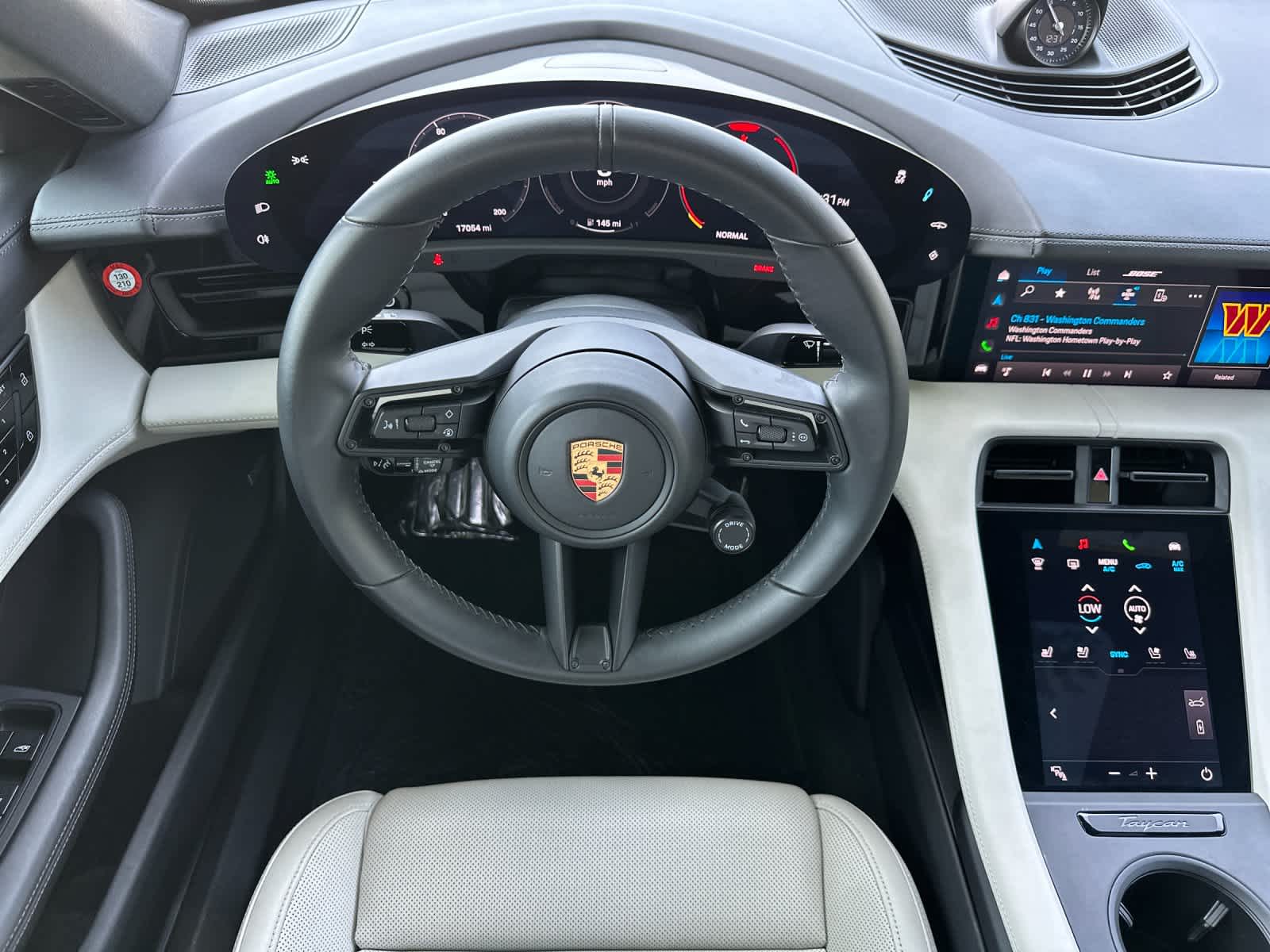 Thumbnail: 2020 Porsche Taycan - 15