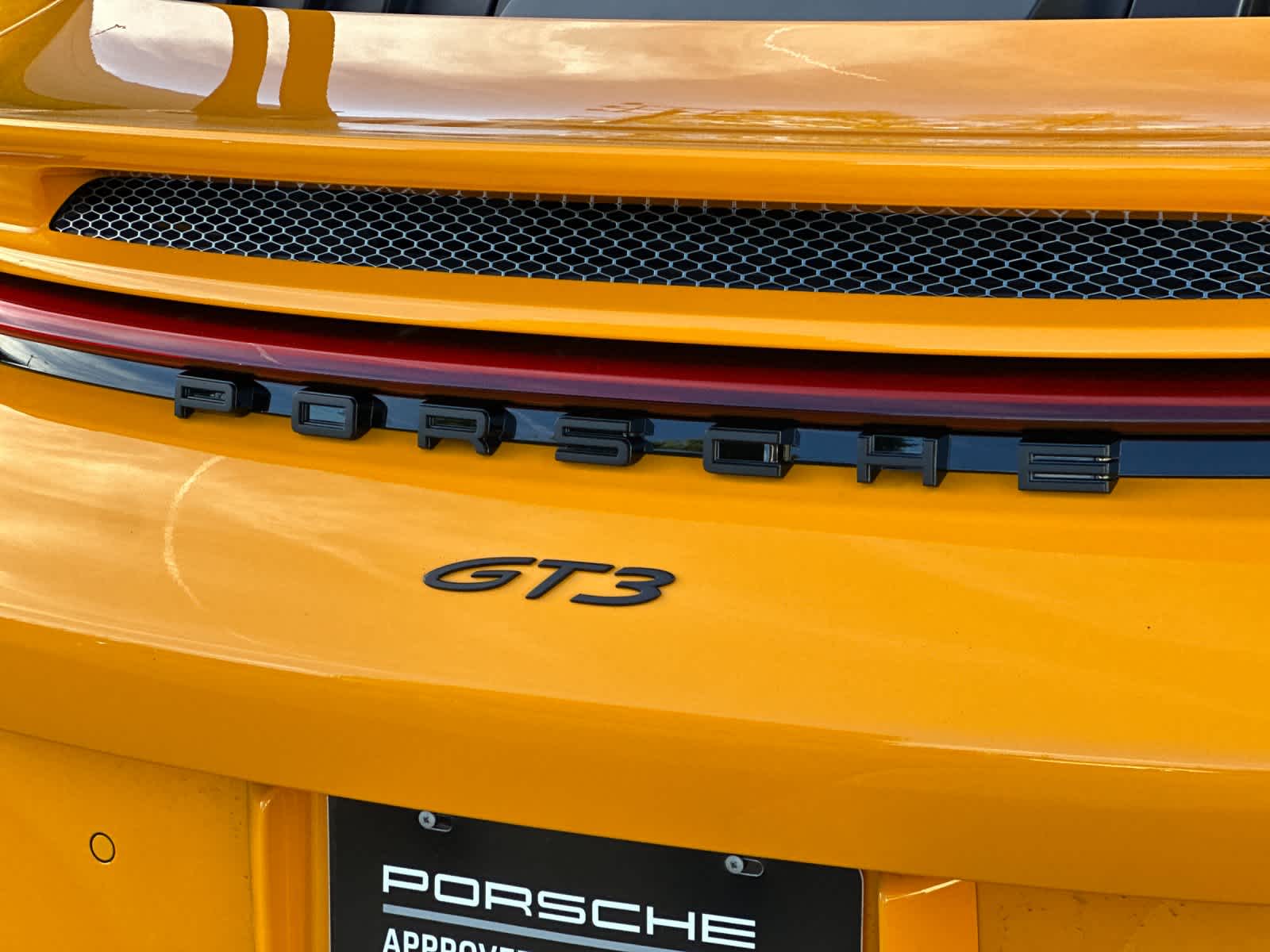 Thumbnail: 2022 Porsche 911 - 27