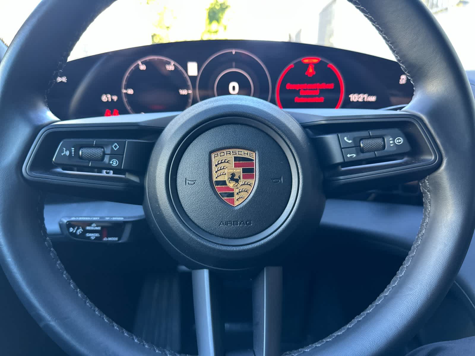 Thumbnail: 2022 Porsche Taycan - 25