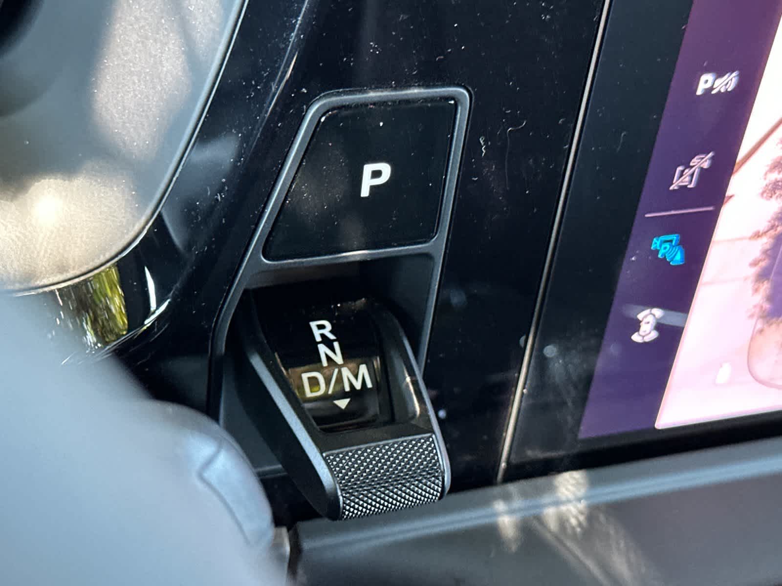Thumbnail: 2026 Porsche Panamera - 25
