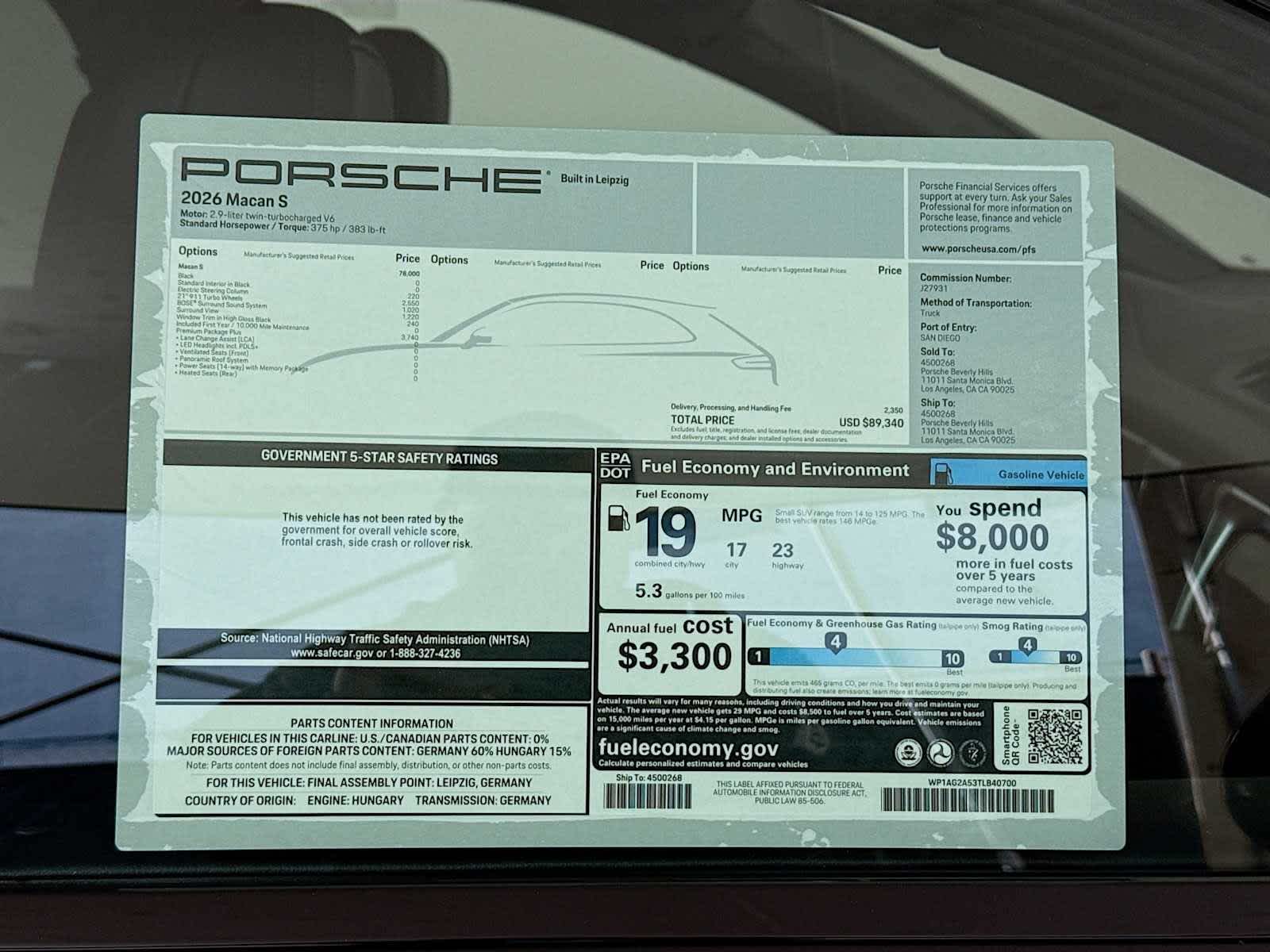 Thumbnail: 2026 Porsche Macan - 26