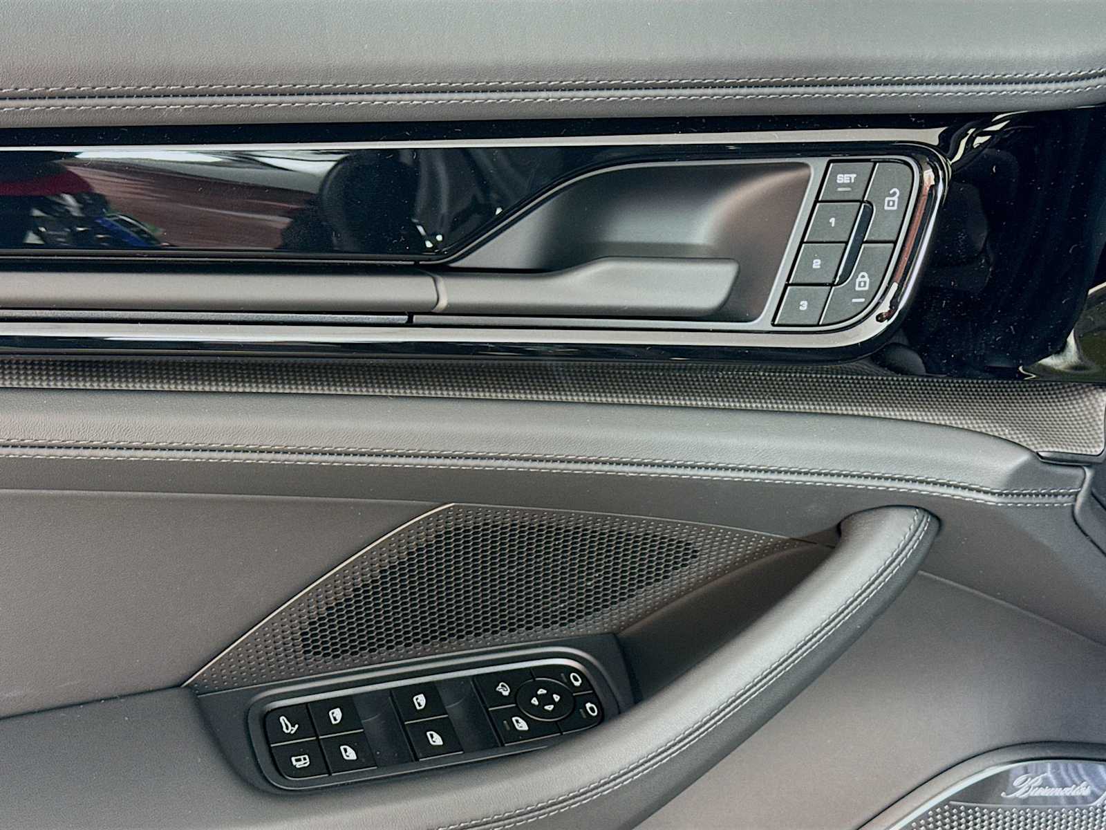 Thumbnail: 2026 Porsche Panamera - 14