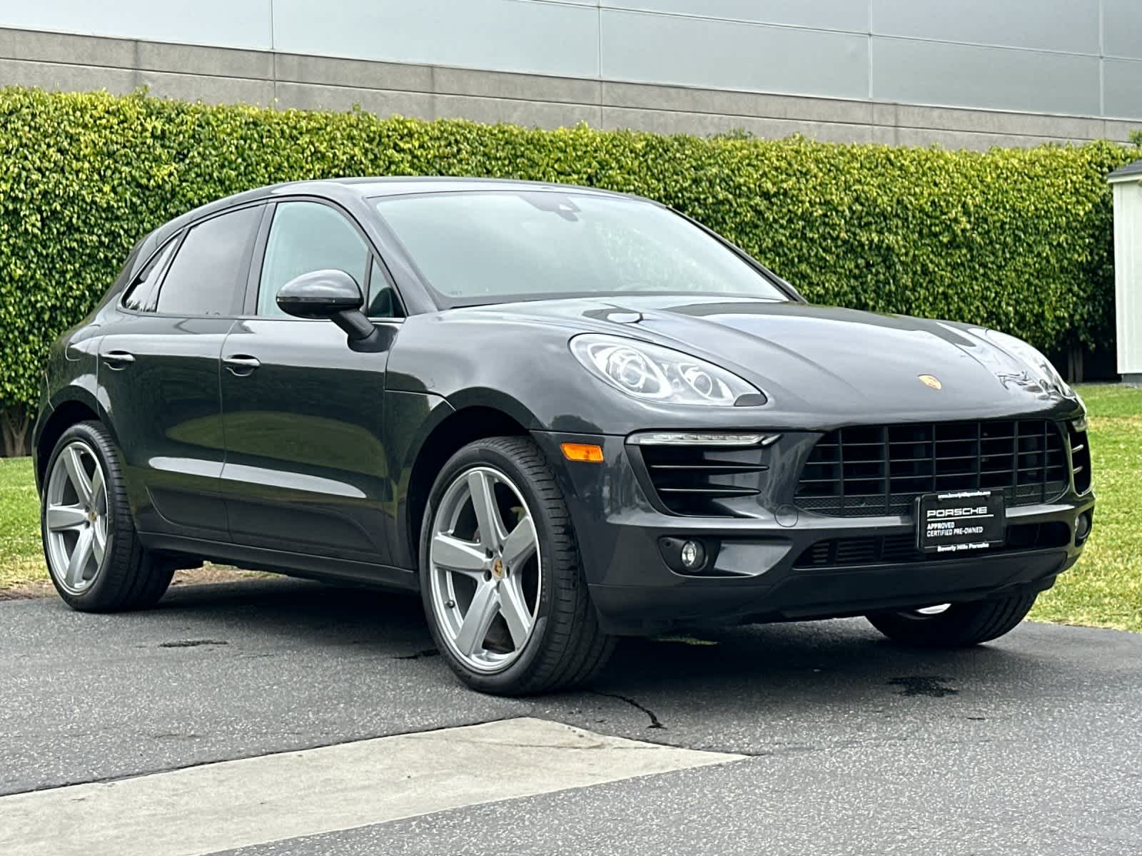 Thumbnail: 2018 Porsche Macan - 10