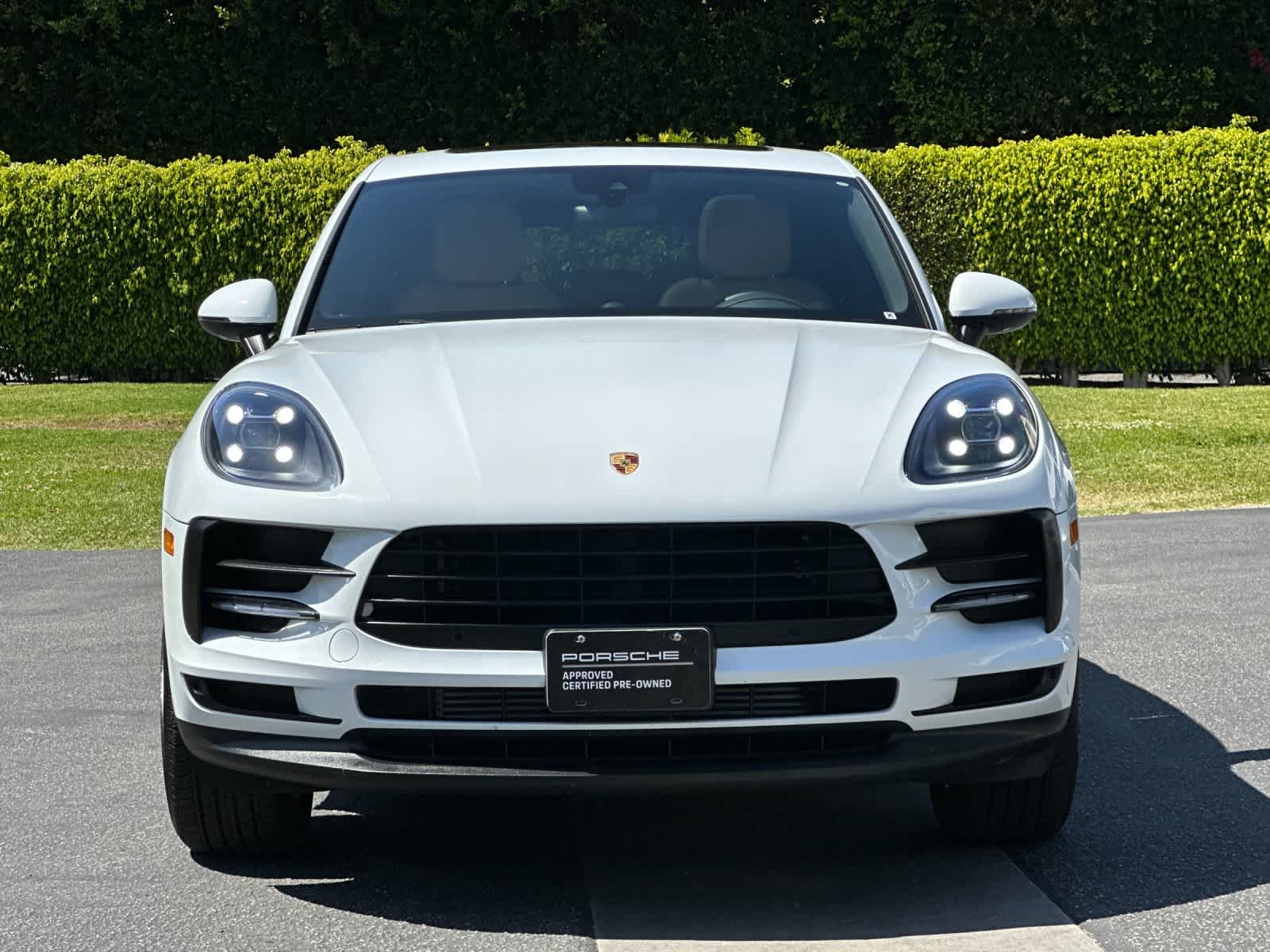 Thumbnail: 2020 Porsche Macan - 11