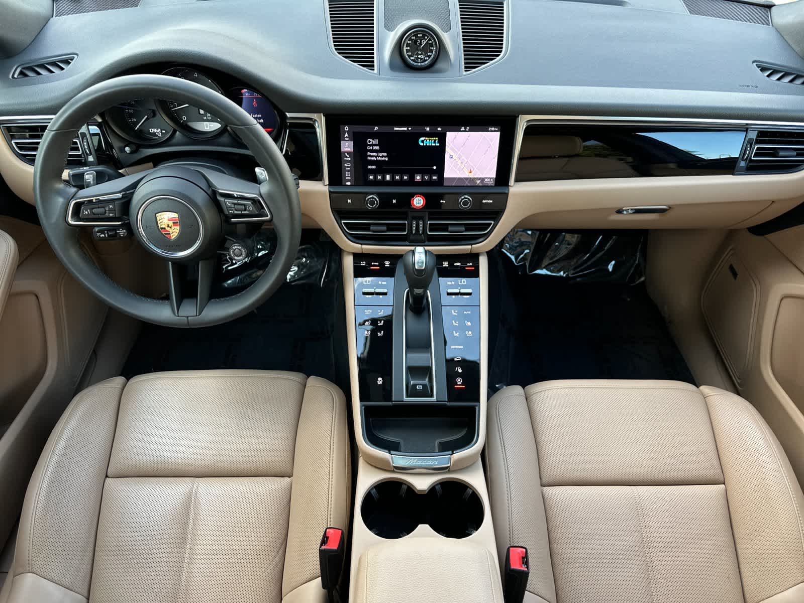 Thumbnail: 2025 Porsche Macan - 6