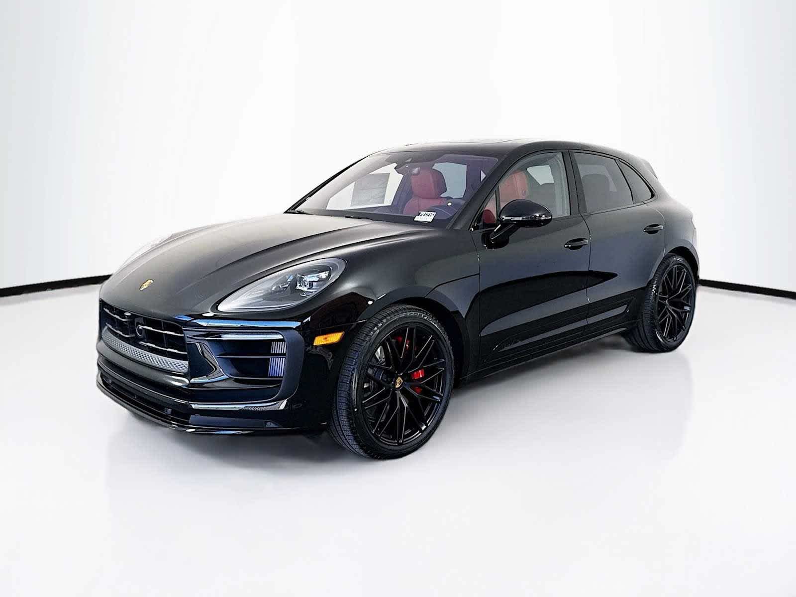 Thumbnail: 2025 Porsche Macan - 1