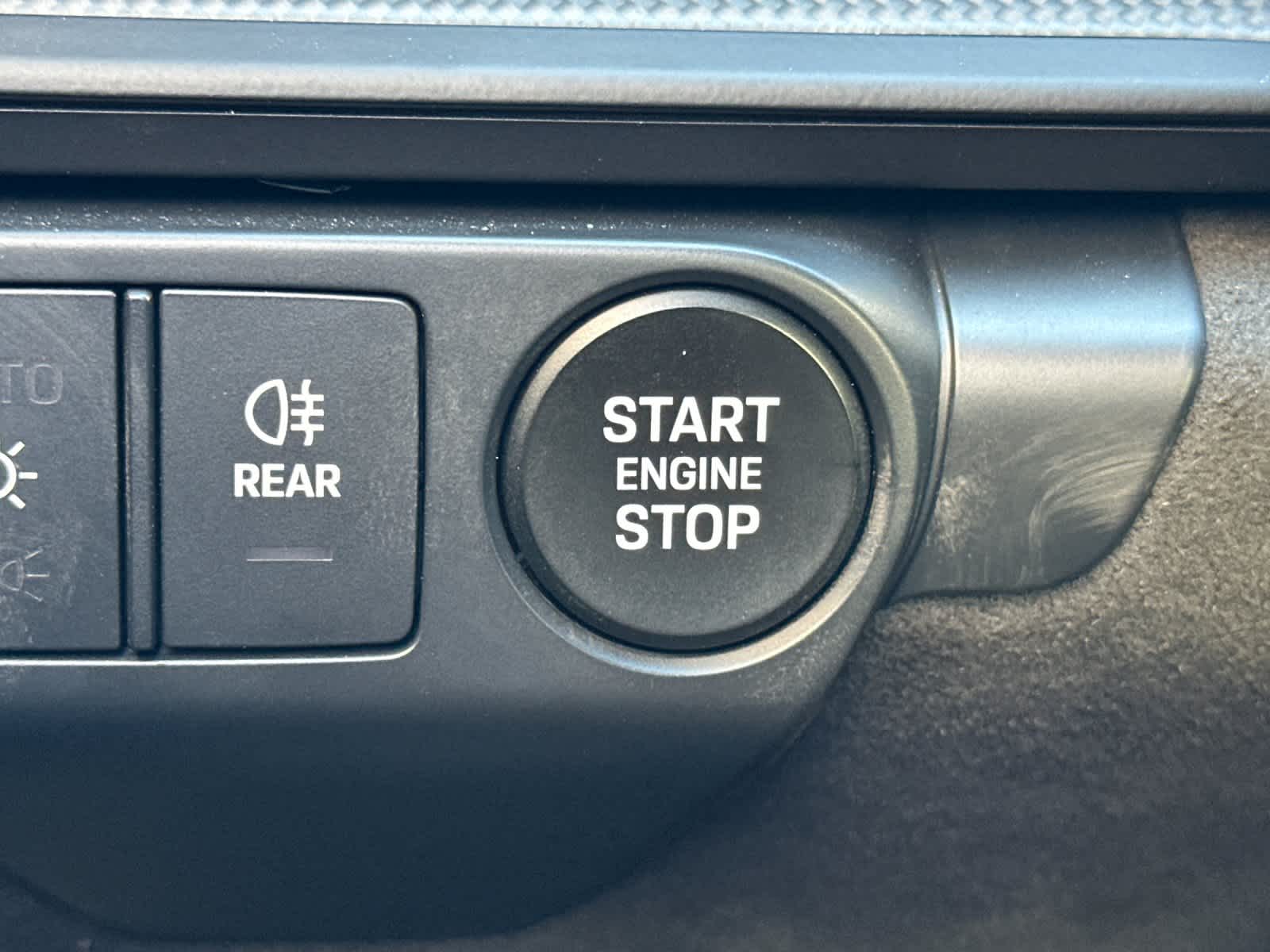 Thumbnail: 2025 Porsche 911 - 23