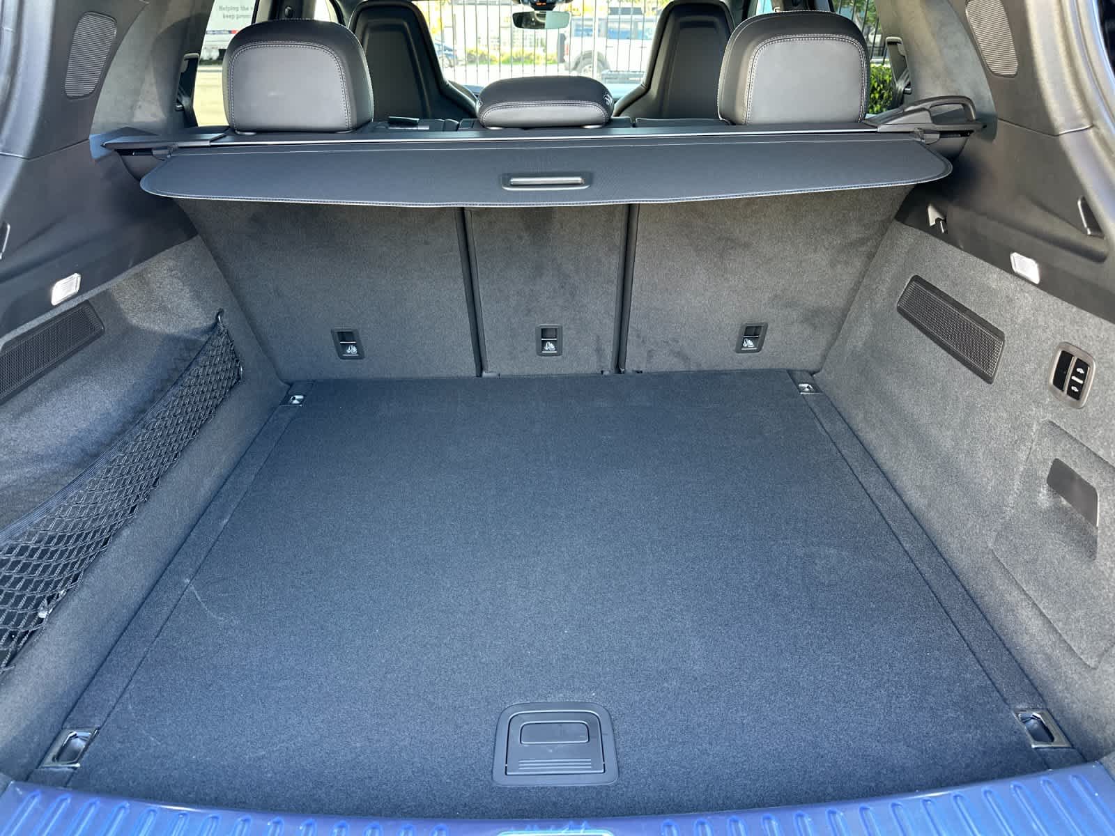 Thumbnail: 2026 Porsche Cayenne - 16