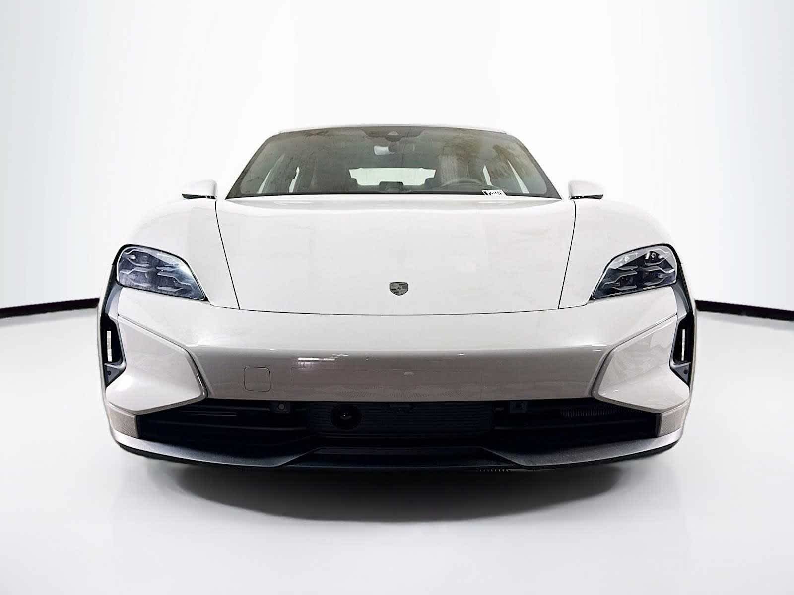 Thumbnail: 2025 Porsche Taycan - 6