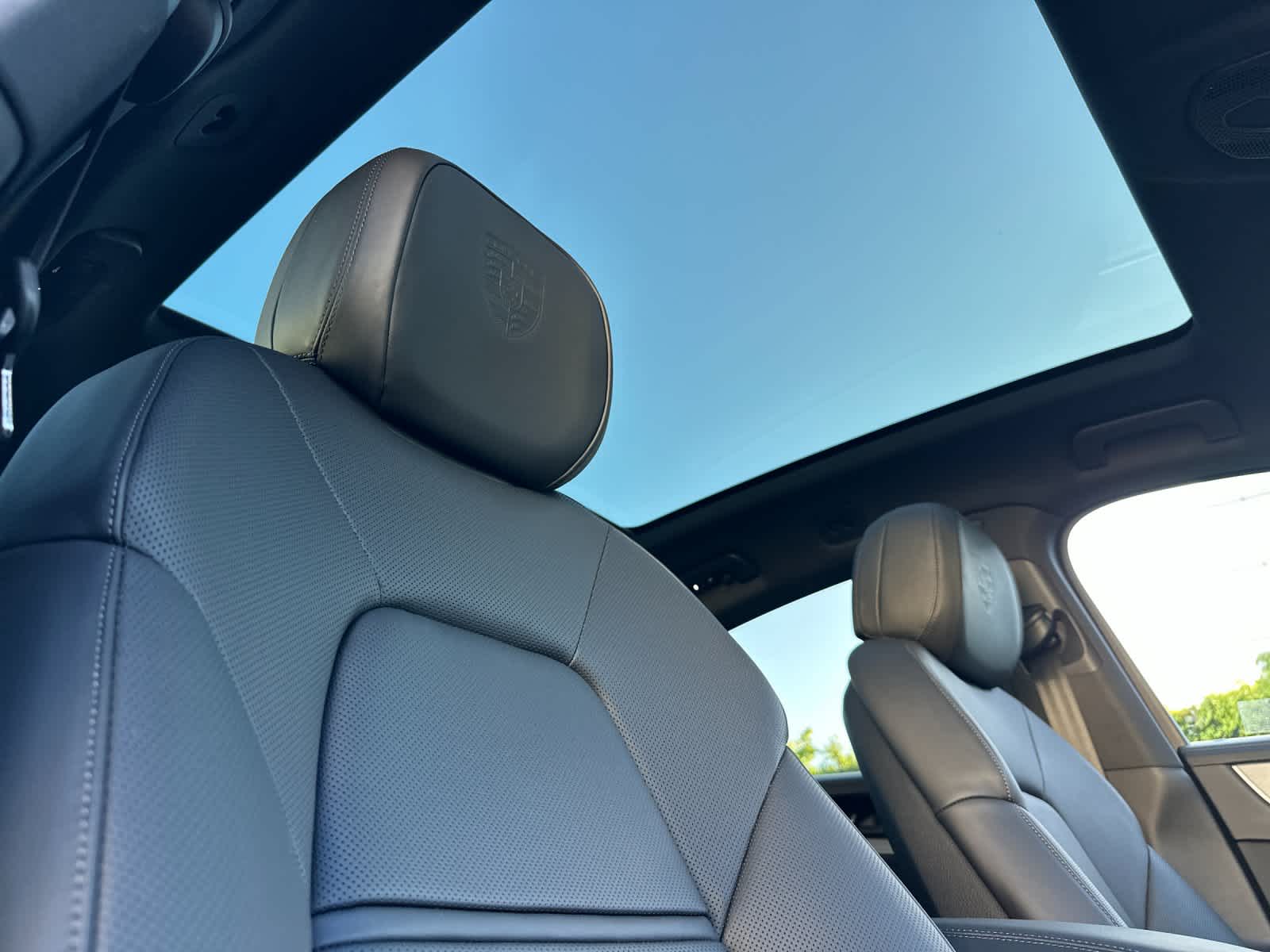 Thumbnail: 2025 Porsche Cayenne - 18